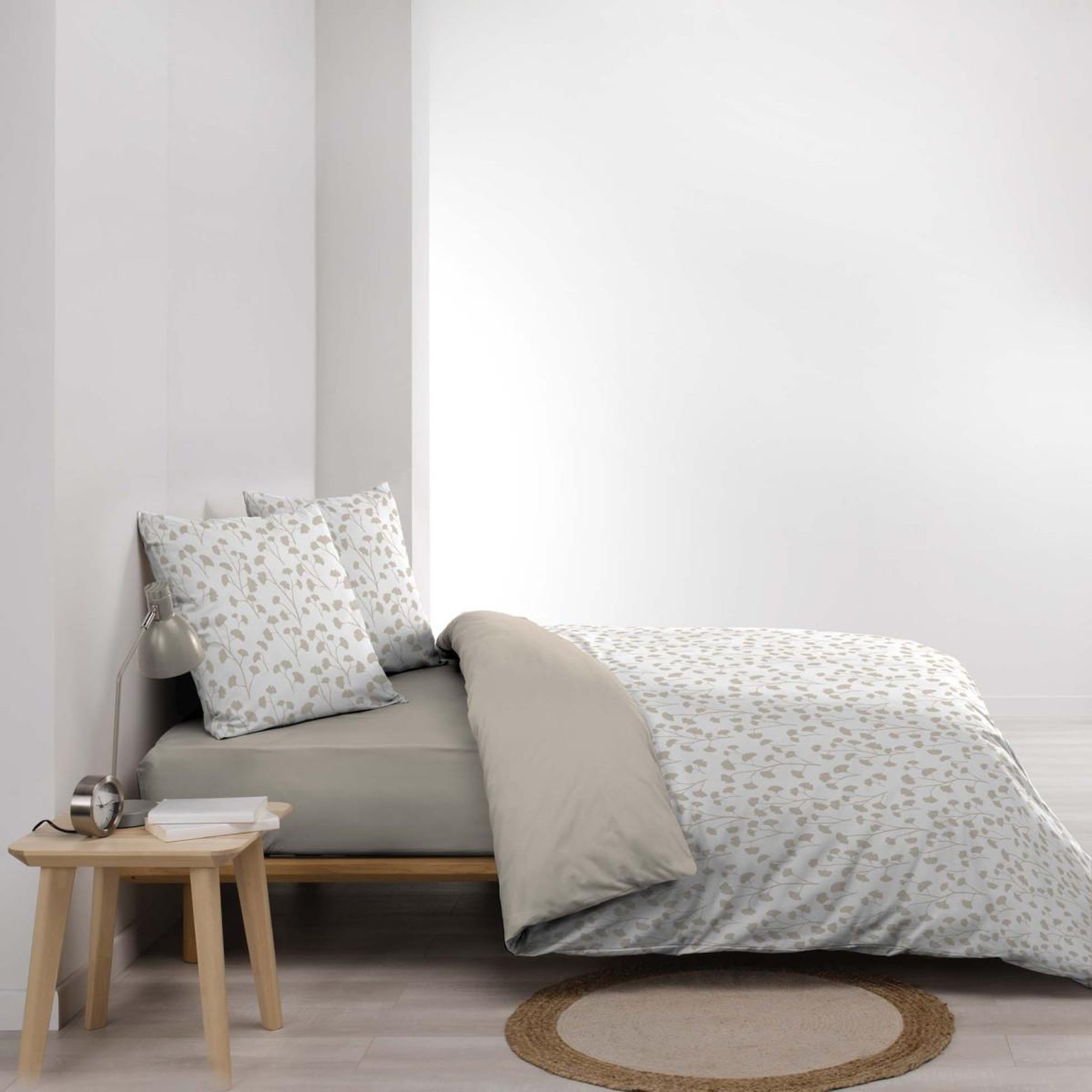 Voir la diapositive 3 : Douceur d'Intérieur Parure de lit 3 pièces  violette  260x240cm naturel
