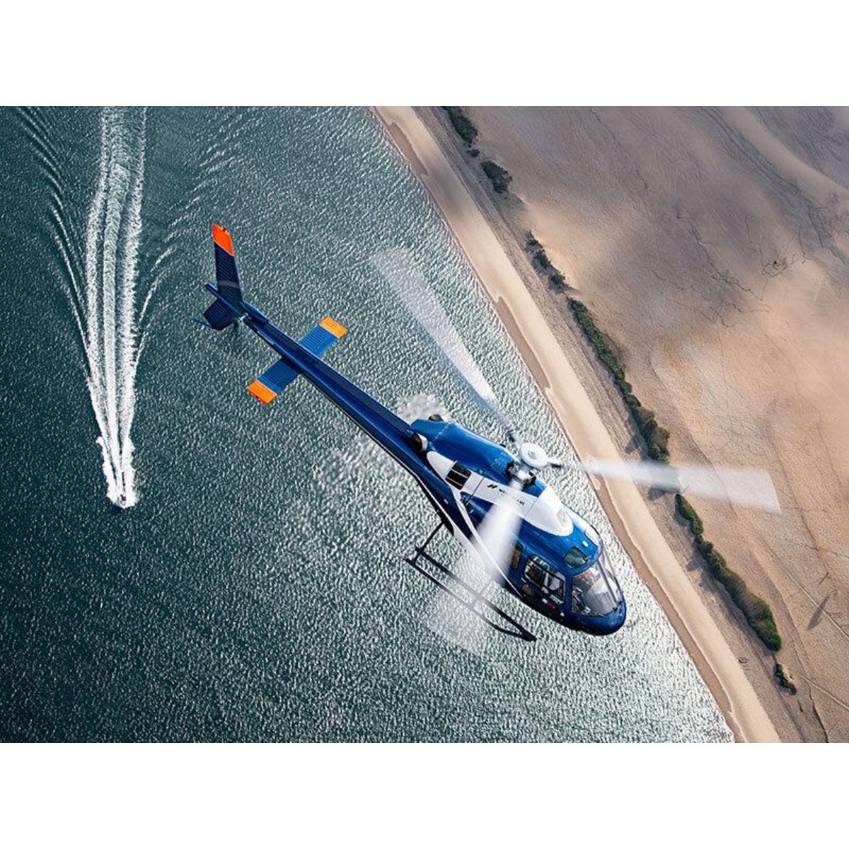 Smartbox Vol en hélicoptère de 20 minutes pour 2 personnes au bassin d'Arcachon - Coffret Cadeau Sport & Aventure