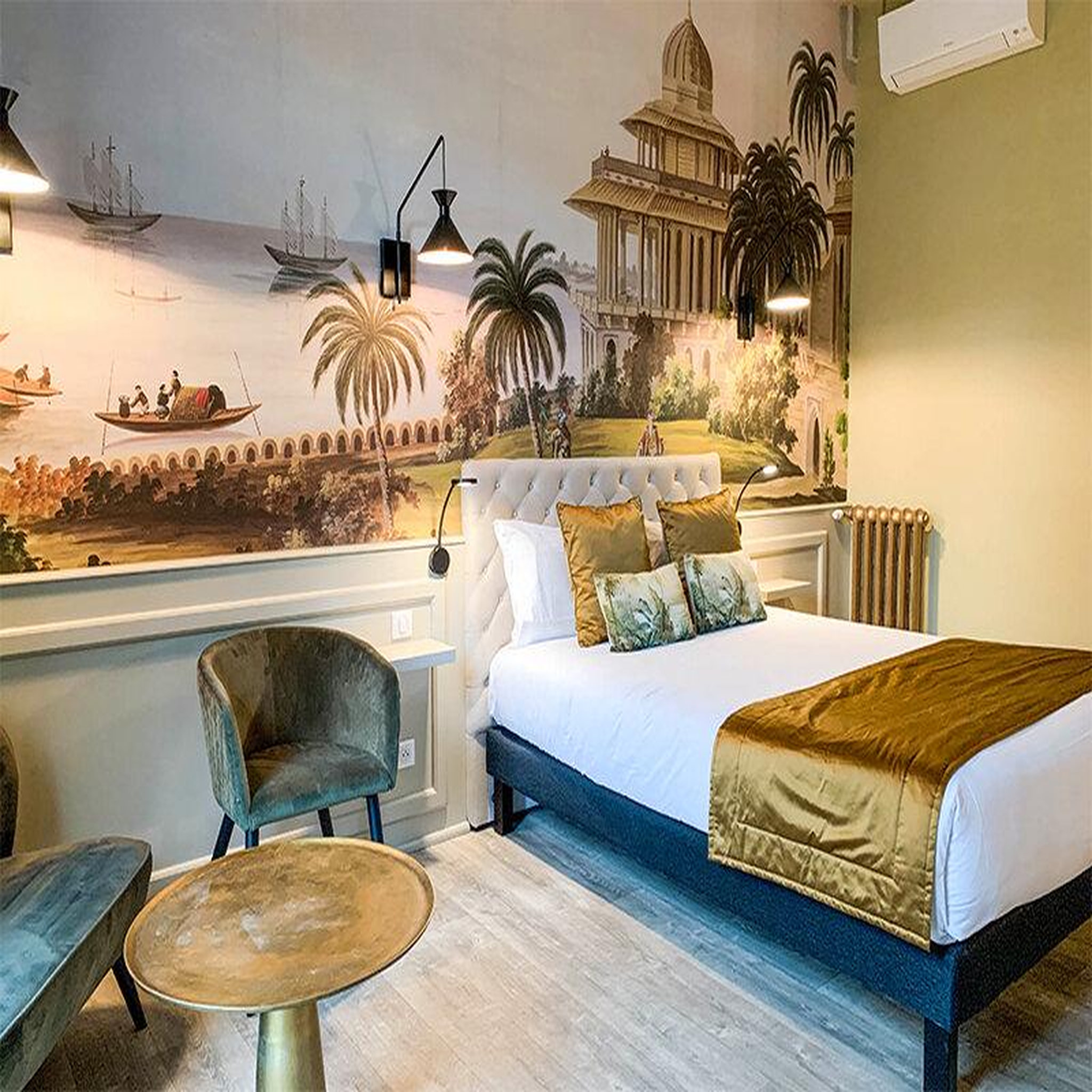Voir la diapositive 2 : Smartbox 3 jours en suite dans un hôtel 3* à Cannes - Coffret Cadeau Séjour