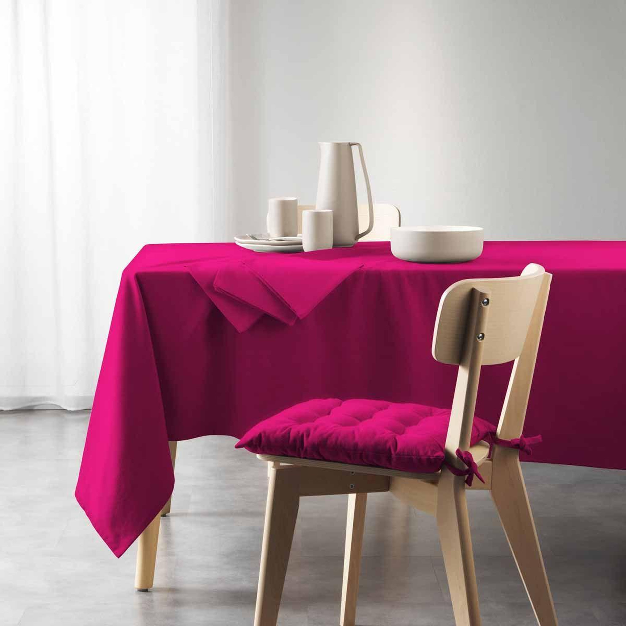 Douceur d'Intérieur Nappe Rectangulaire  Mistral  140x240cm Fuchsia