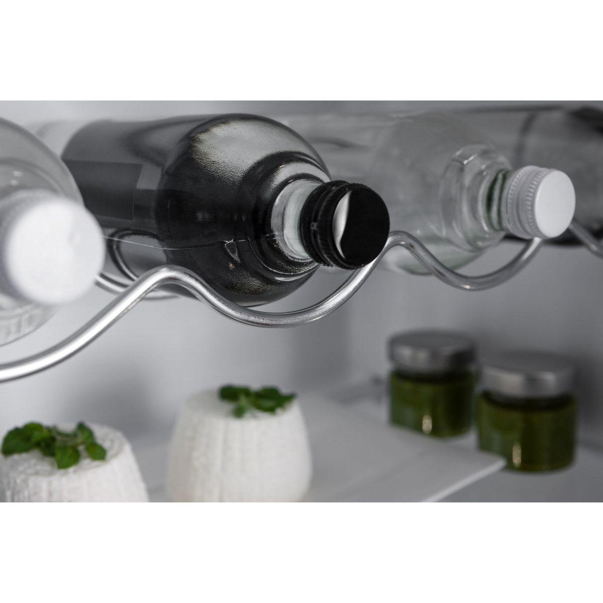 Voir la diapositive 5 : HOTPOINT Réfrigérateur 1 porte ZSB18012 Freezer