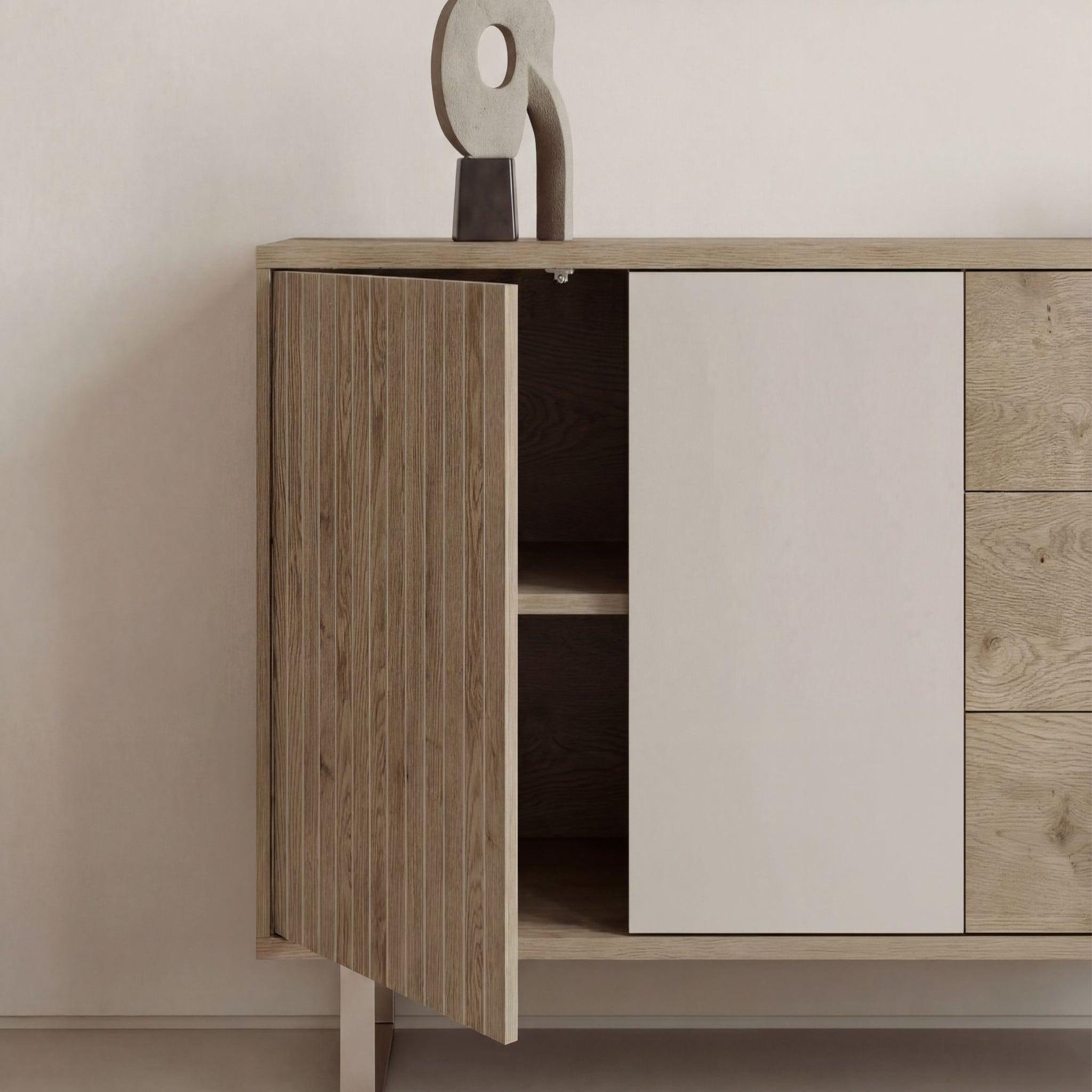 Voir la diapositive 6 : CASANOVA PARIS Minela - buffet 3 portes 180cm en mélamine - chêne clair