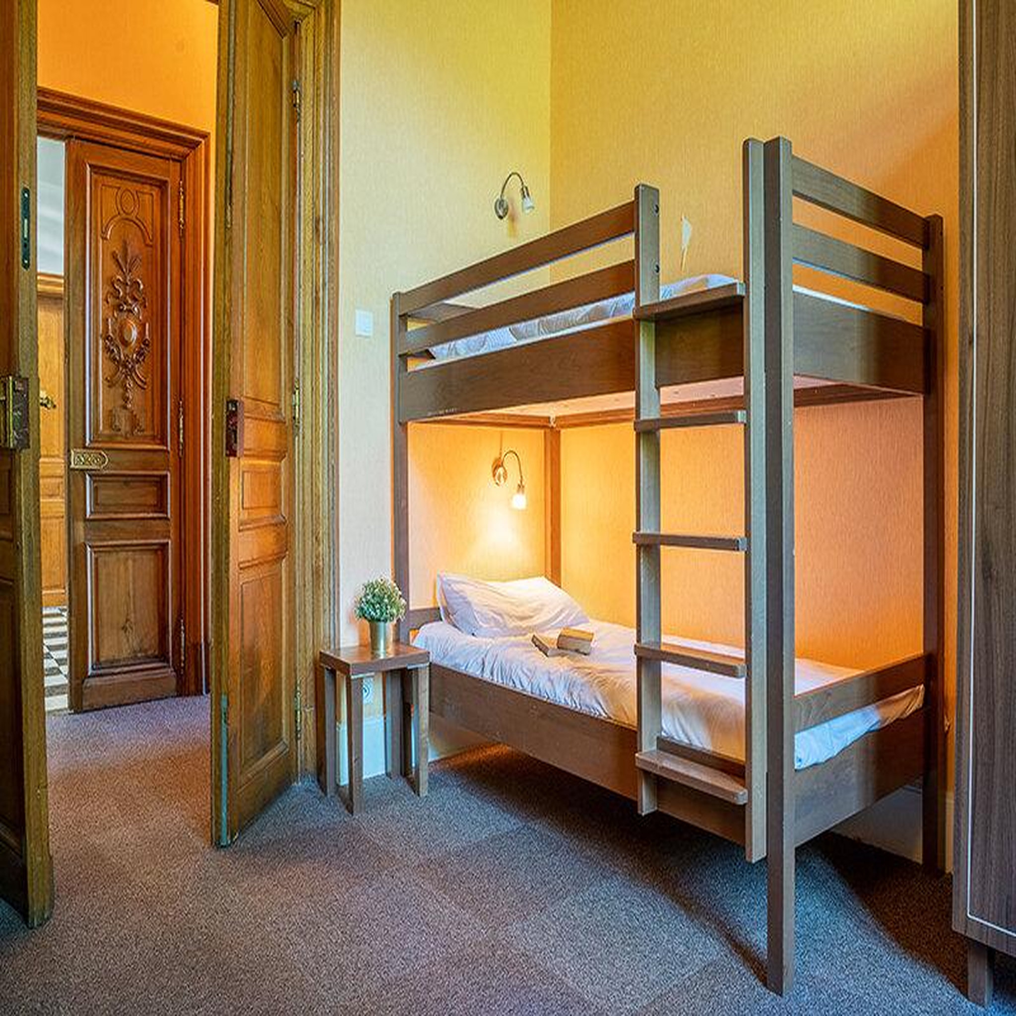 Voir la diapositive 4 : Smartbox 3 jours en famille dans un château près d'embrun - coffret cadeau séjour