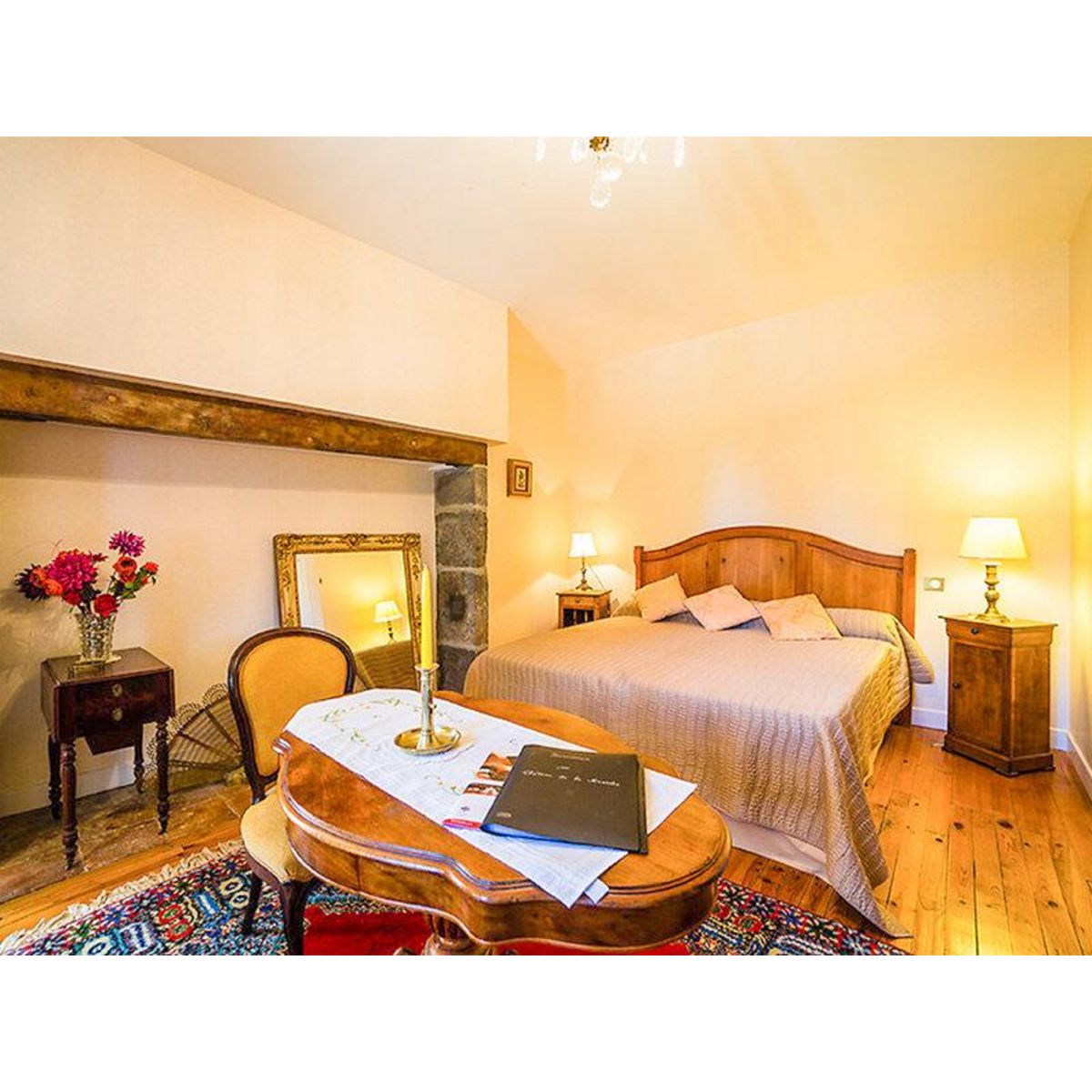 Smartbox 2 jours en suite en famille dans un château en Auvergne - Coffret Cadeau Séjour