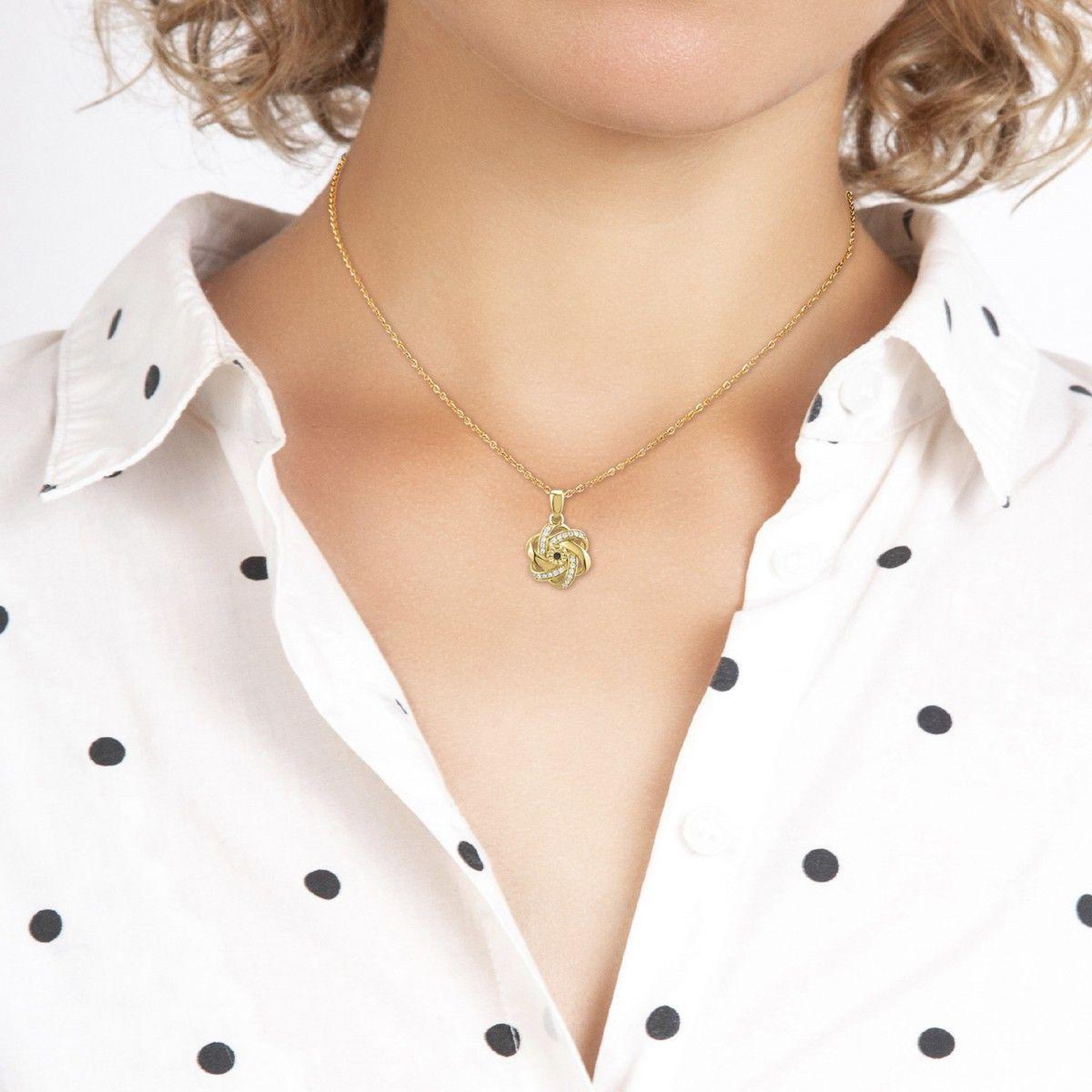 Voir la diapositive 2 : SC BOHEME Collier par SC Bohème orné d'un véritable diamant noir