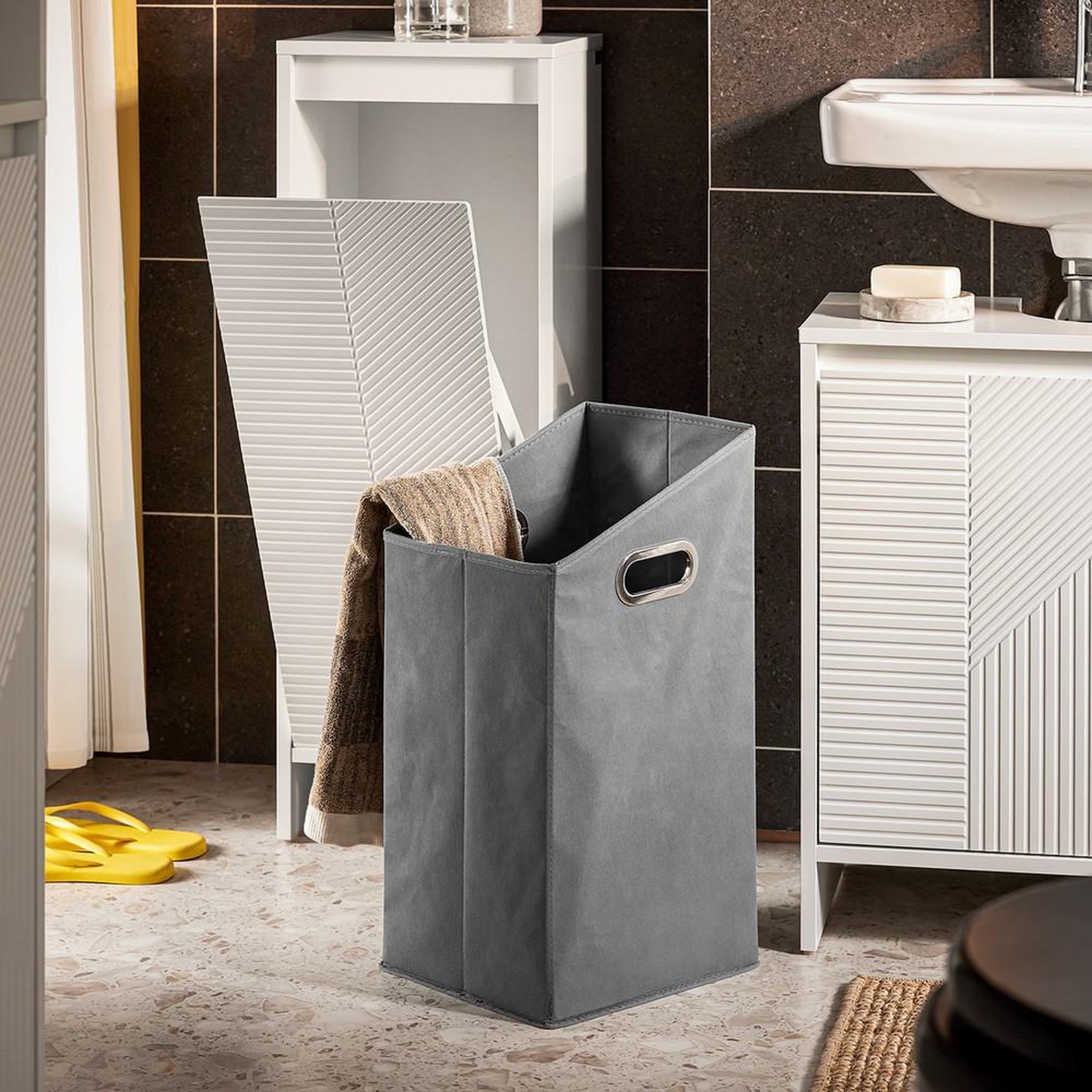 Voir la diapositive 4 : SOBUY SoBuy - Meuble De Buanderie à une porte - Blanc - 30x30x87cm - Moderne - BZR154-W