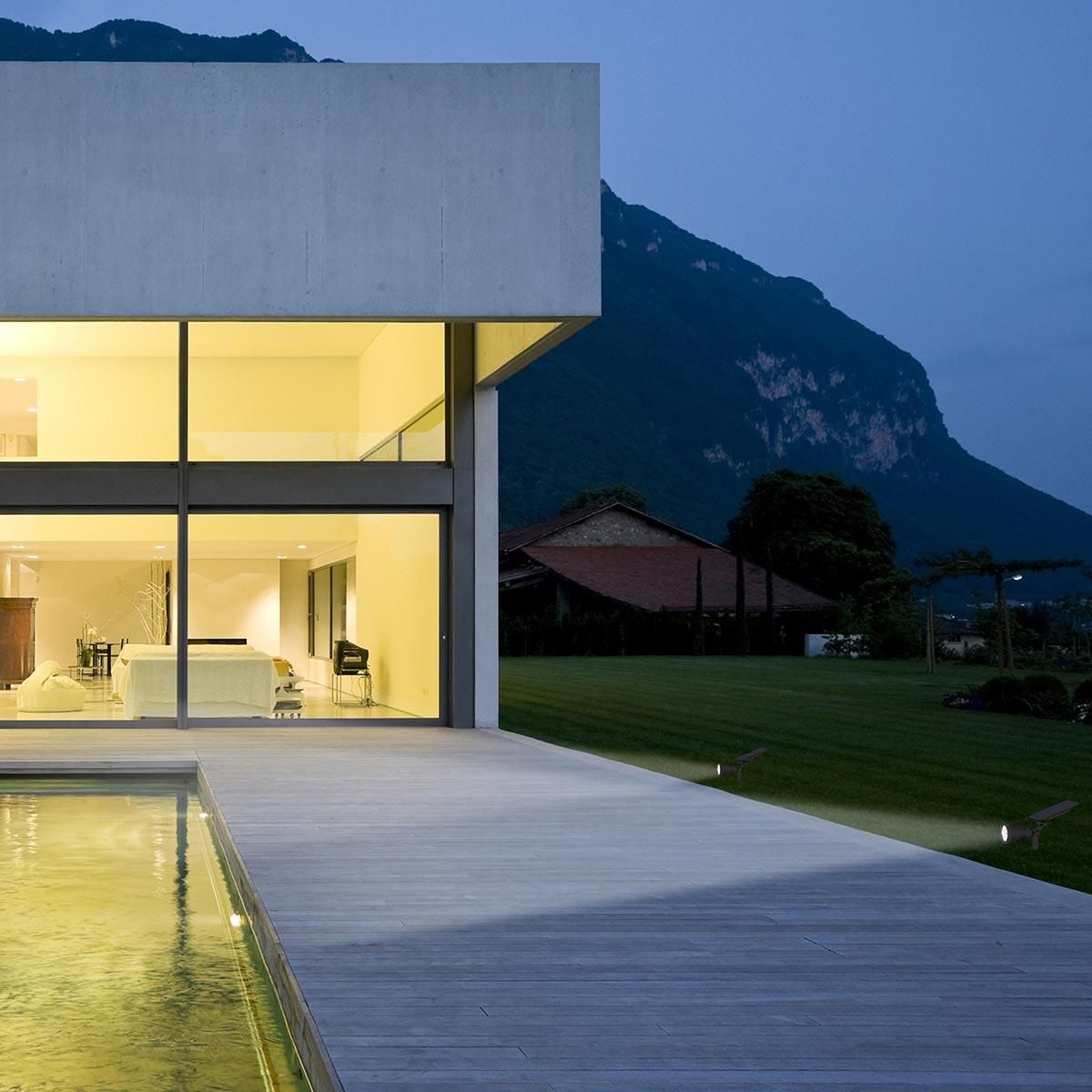 Lumisky Lot de 4 spots solaires projecteurs SPIKY Noir Plastique 100LM