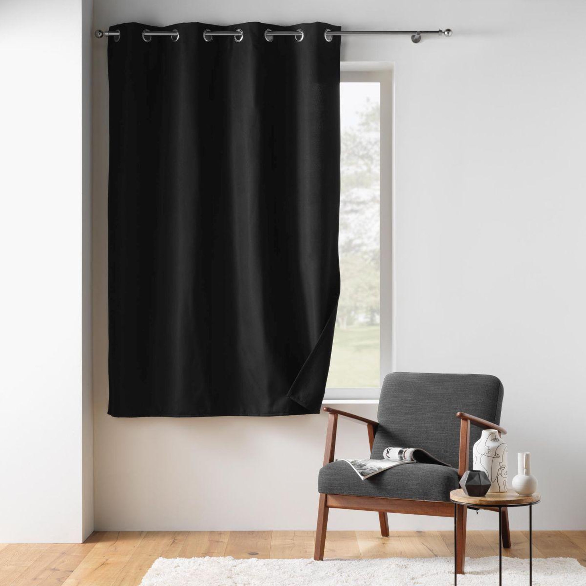 Voir la diapositive 5 : Douceur d'Intérieur Rideau isolant thermique  micropolar  135x180cm noir