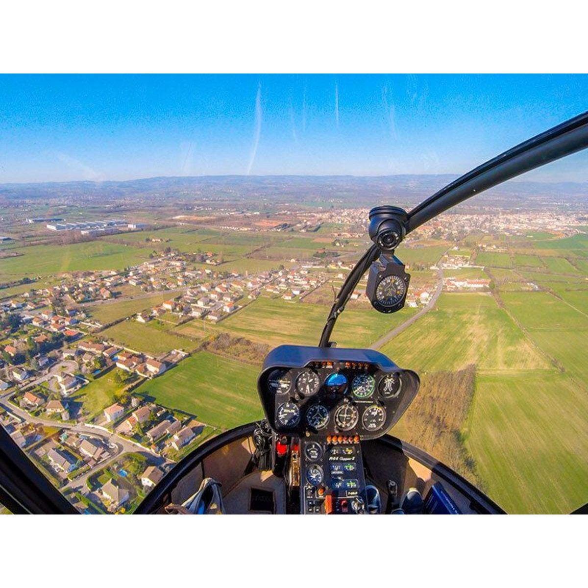 Smartbox Vol en hélicoptère de 20 min près de Saint-Étienne - Coffret Cadeau Sport & Aventure