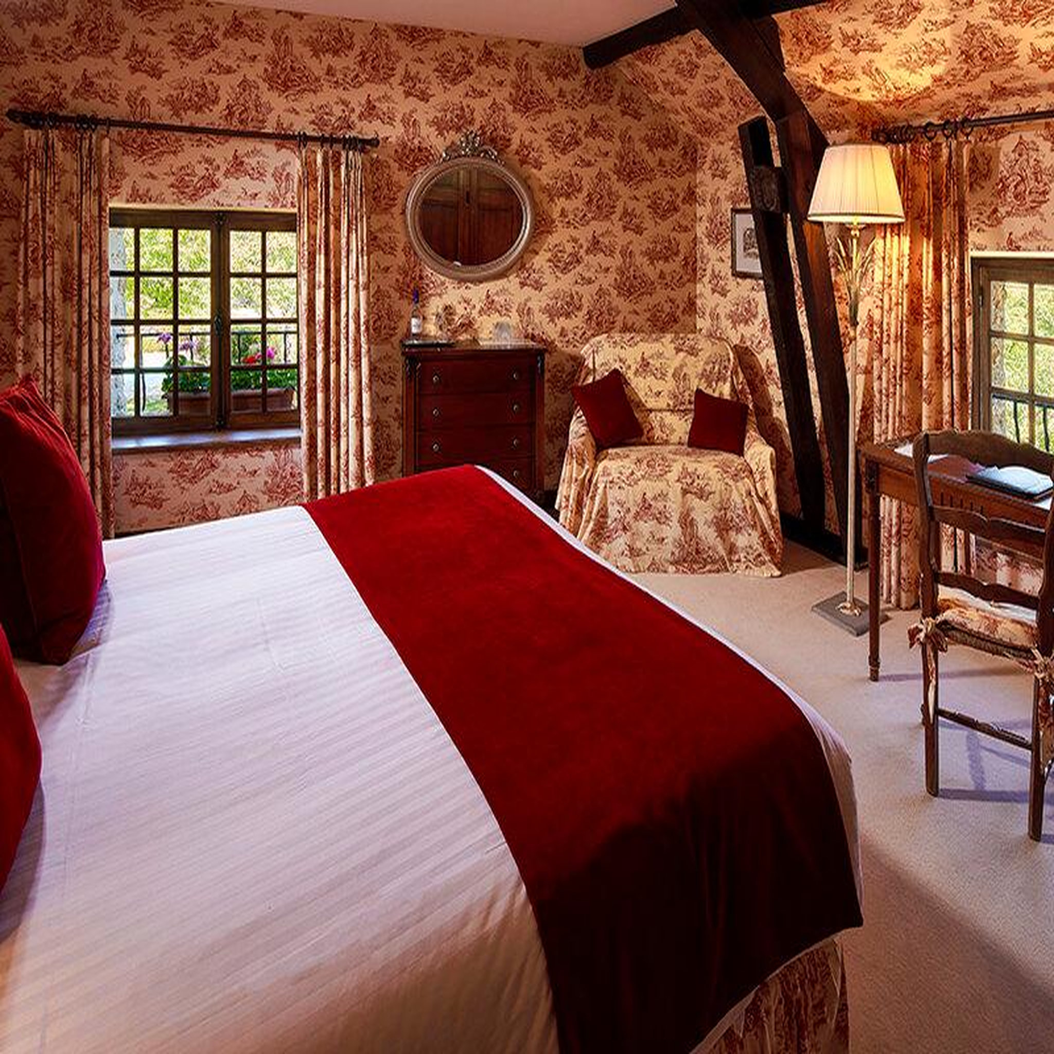 Voir la diapositive 3 : Smartbox 2 jours en chambre prestige dans un hôtel 4* près de bergerac - coffret cadeau séjour