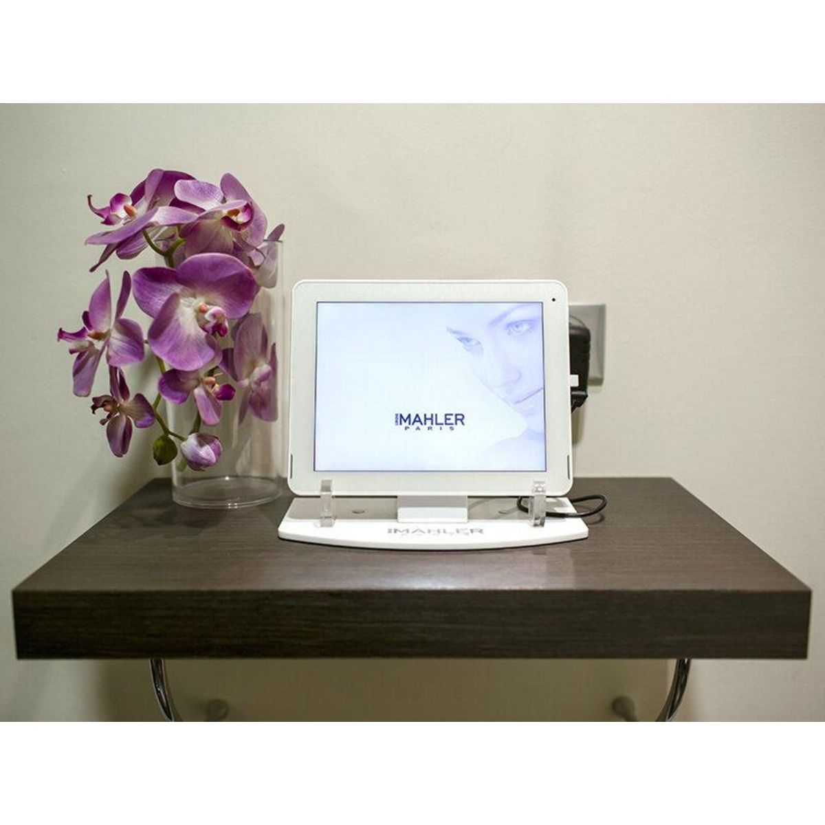 Smartbox Soin du visage d'1h15 avec examen de peau en institut à Bordeaux - Coffret Cadeau Bien-être