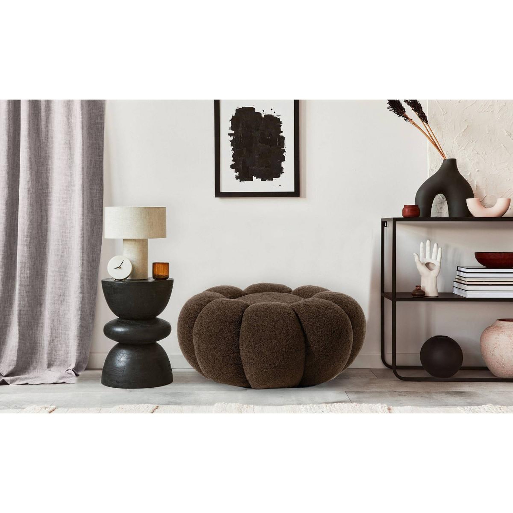 Voir la diapositive 4 : Paris Prix Pouf design fleur  bouclette  61cm marron