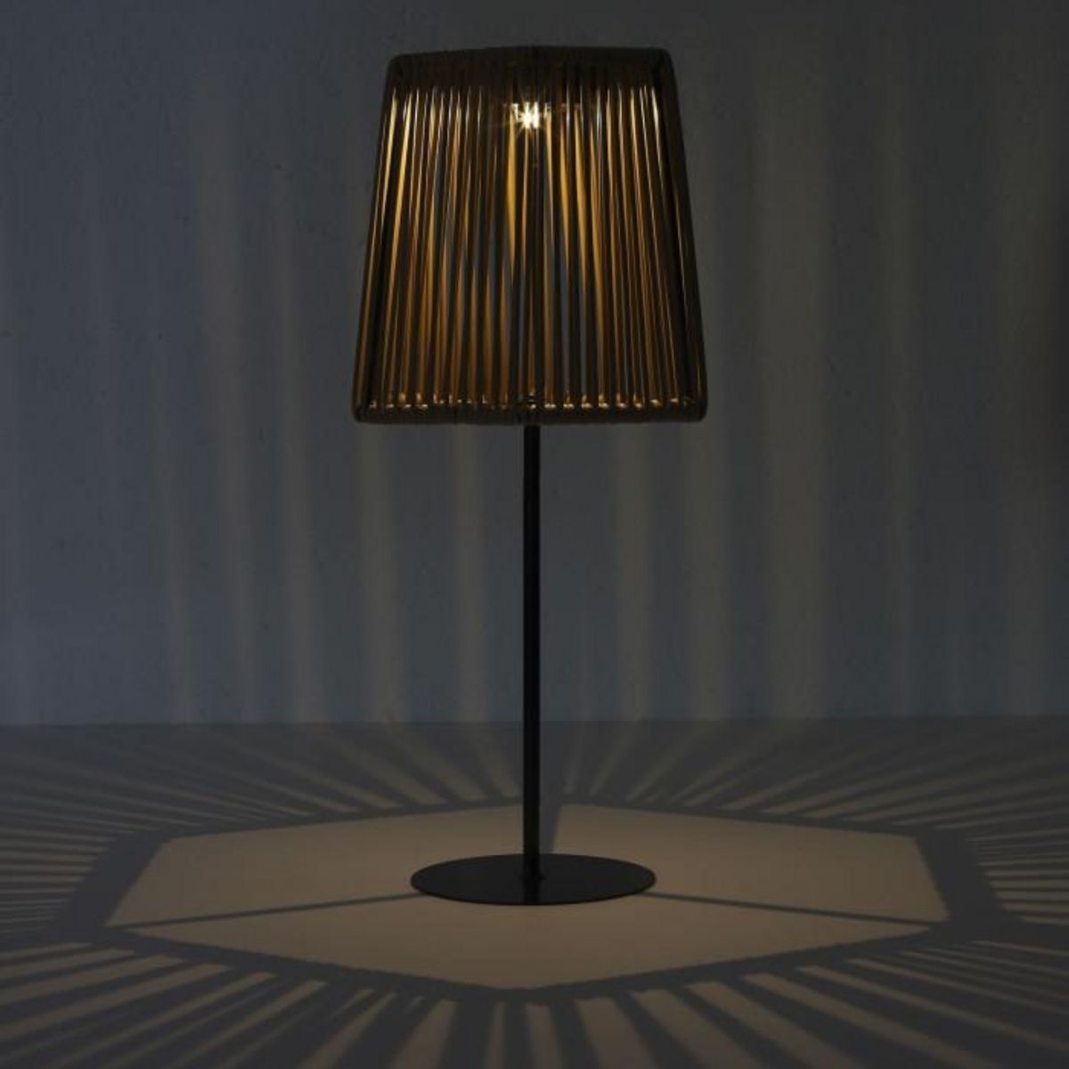 Paris Prix Lampe à Poser Extérieur Solaire  Carmine  40cm Beige