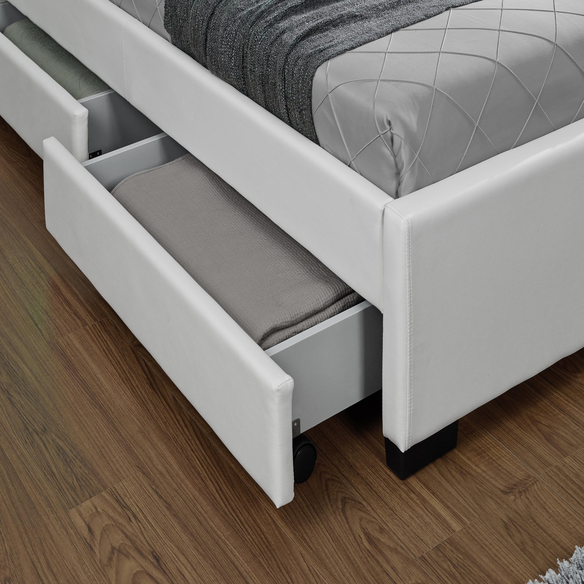 Voir la diapositive 3 : CONCEPT USINE Lit coffre avec led 160 x 200 cm blanc enfield