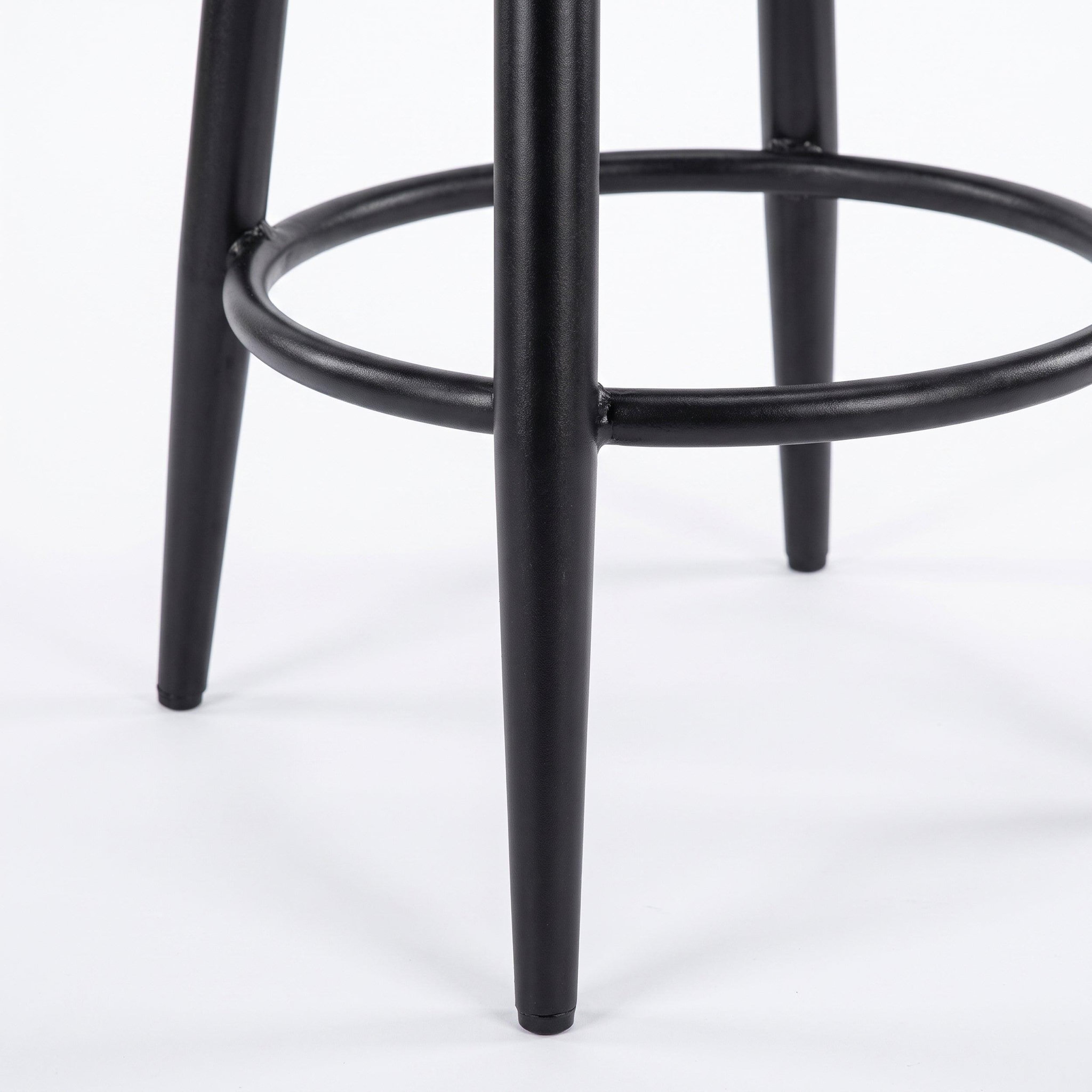 Voir la diapositive 2 : MAISON PAVANE Tabouret pour îlot central 65 cm en cuir de buffle marron foncé-malo