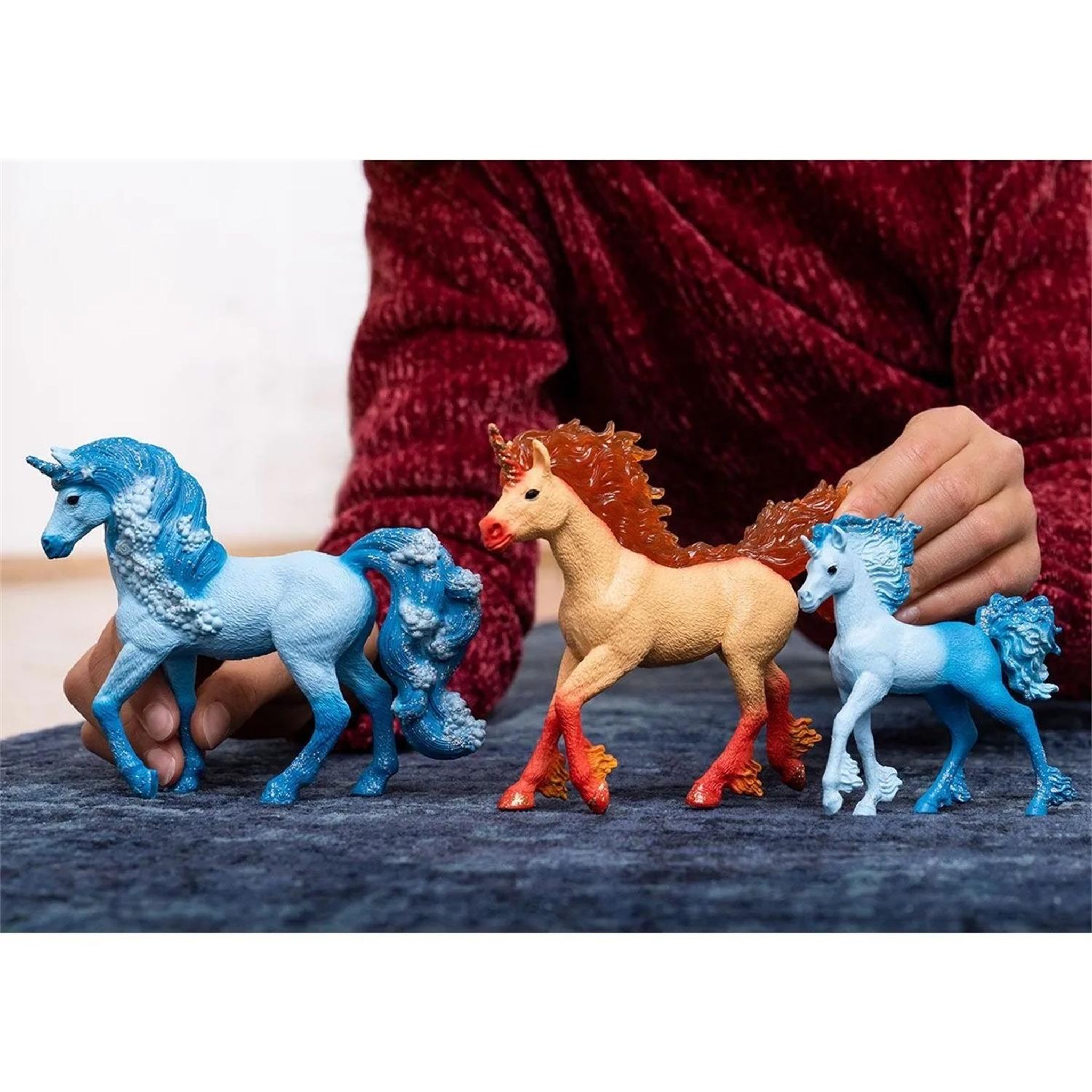 Voir la diapositive 3 : Schleich Figurine Étalon licorne de feu élementa, criniere et queue transparentes, Pour enfants des 4 ans, Schleich 70756 Bayala