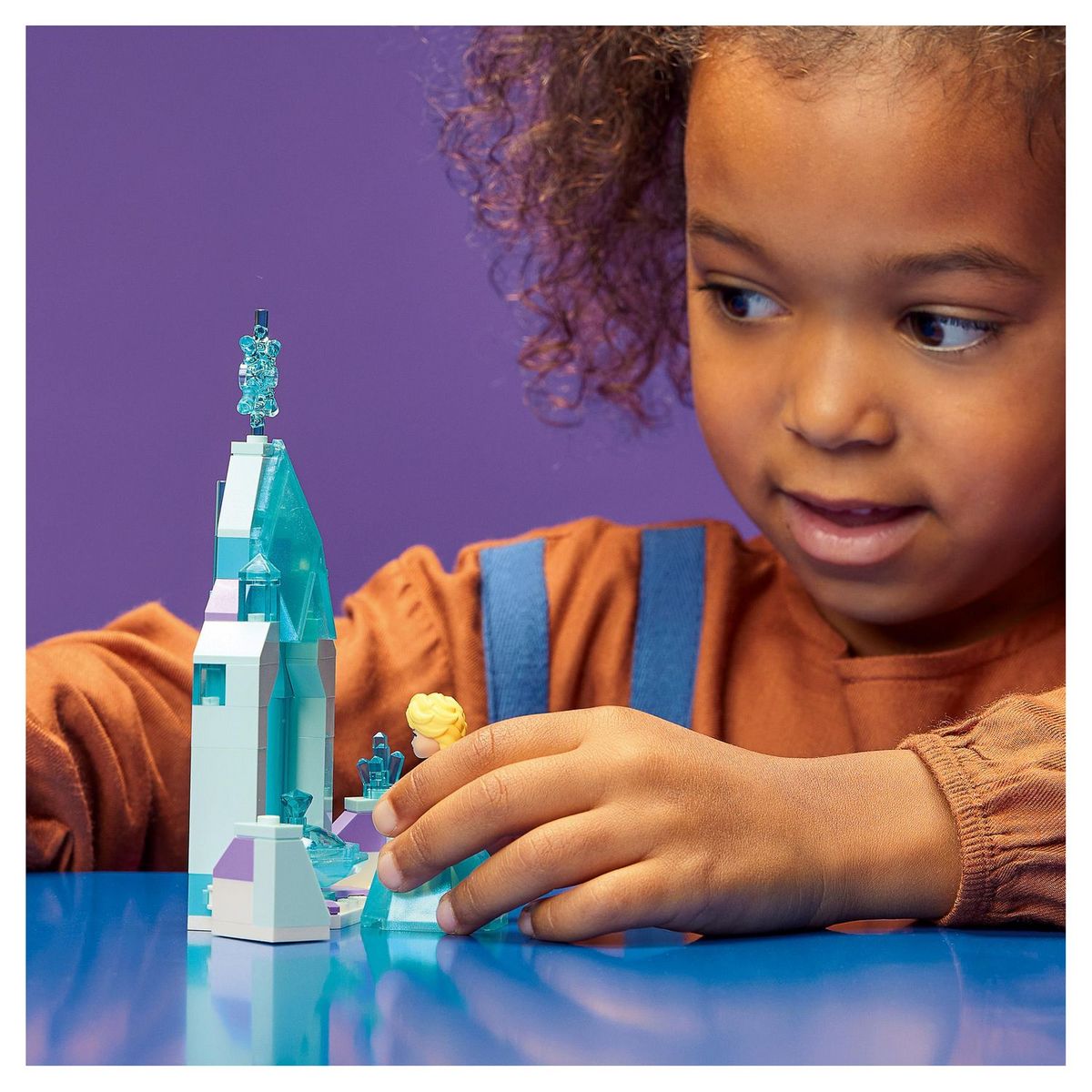 LEGO Disney 43199 - La cour du château d 'Elsa 