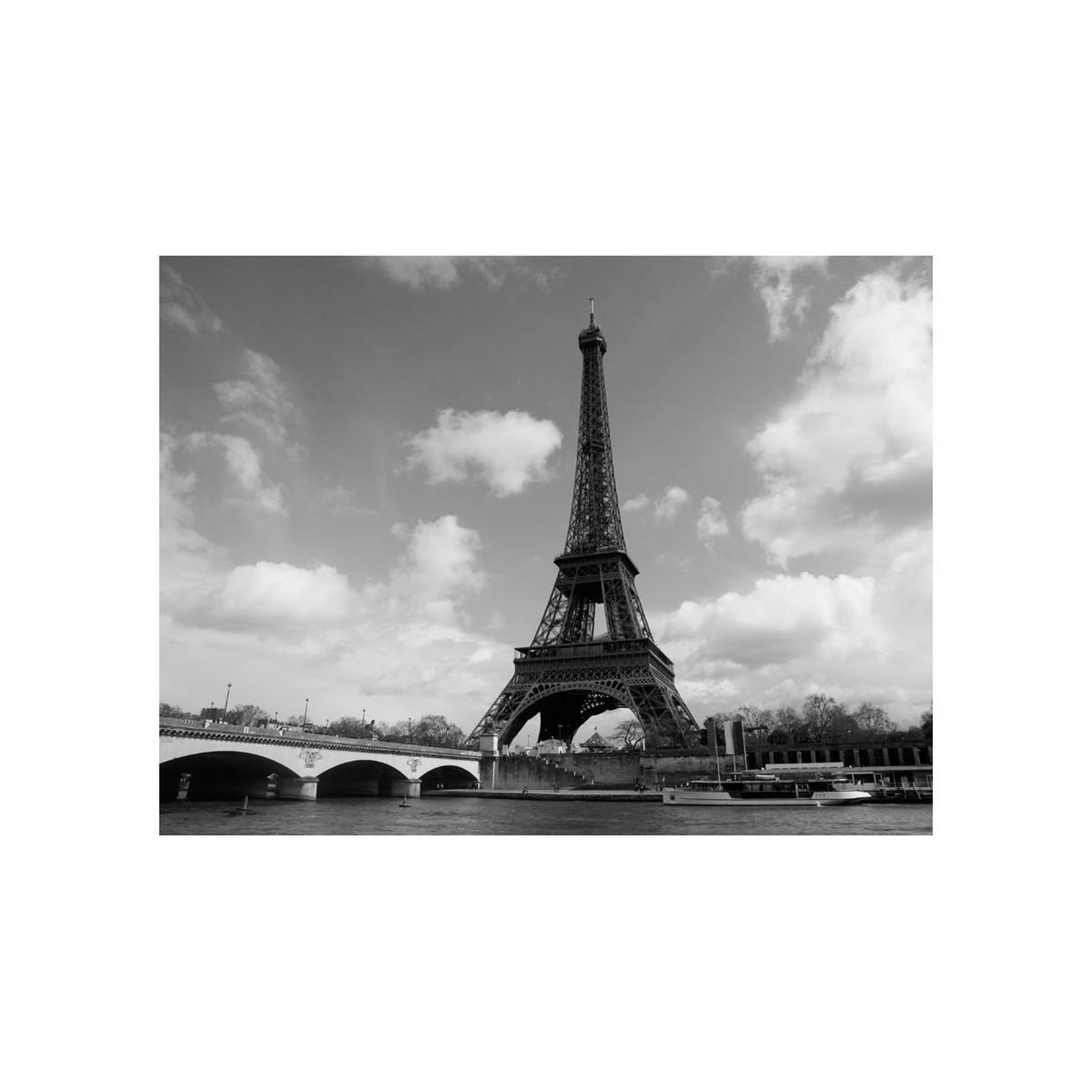 Voir la diapositive 2 : Paris Prix Papier peint  seine & tour eiffel