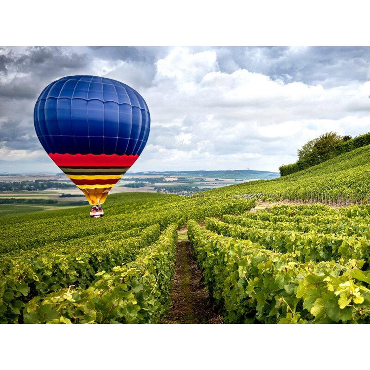 Smartbox Vol en montgolfière pour un duo romantique - Coffret Cadeau Sport & Aventure