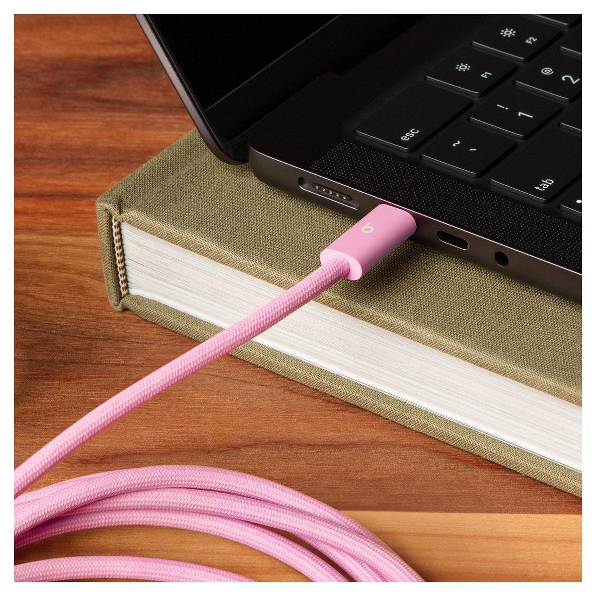 Voir la diapositive 3 : BEATS Câble usb c 240w usb-c vers usb-c 3m tisse rose neon