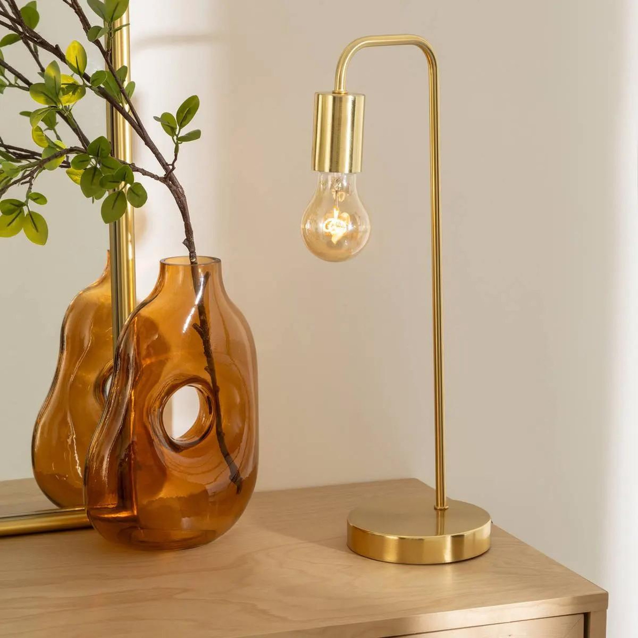 Voir la diapositive 2 : ATMOSPHERA Lampe à poser en métal  essential mood  46cm or