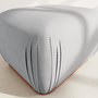 Voir la diapositive 5 : LISA DESIGN Penelope - pouf en velours texturé