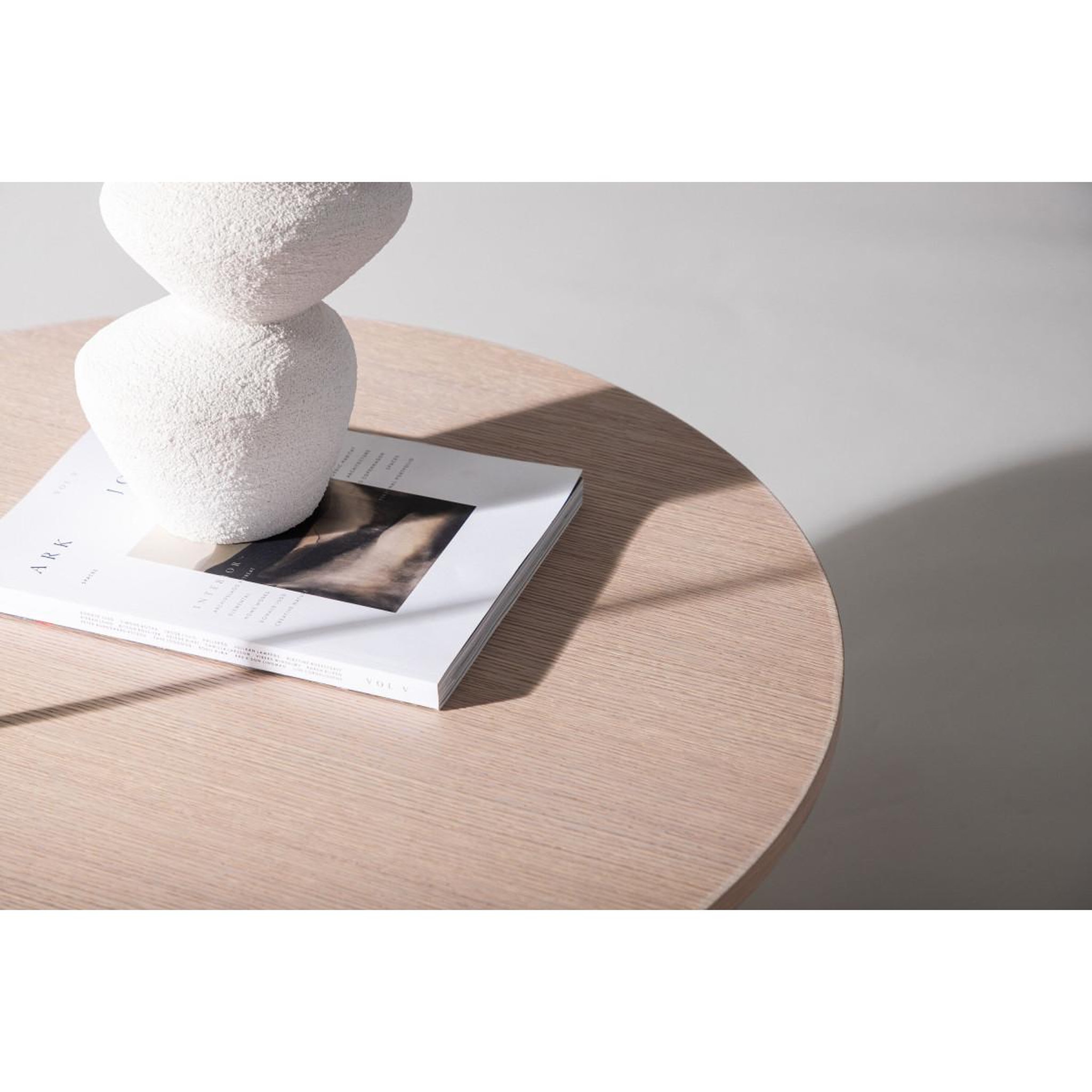 Voir la diapositive 6 : Paris Prix Table basse ronde design  askeron  80cm naturel