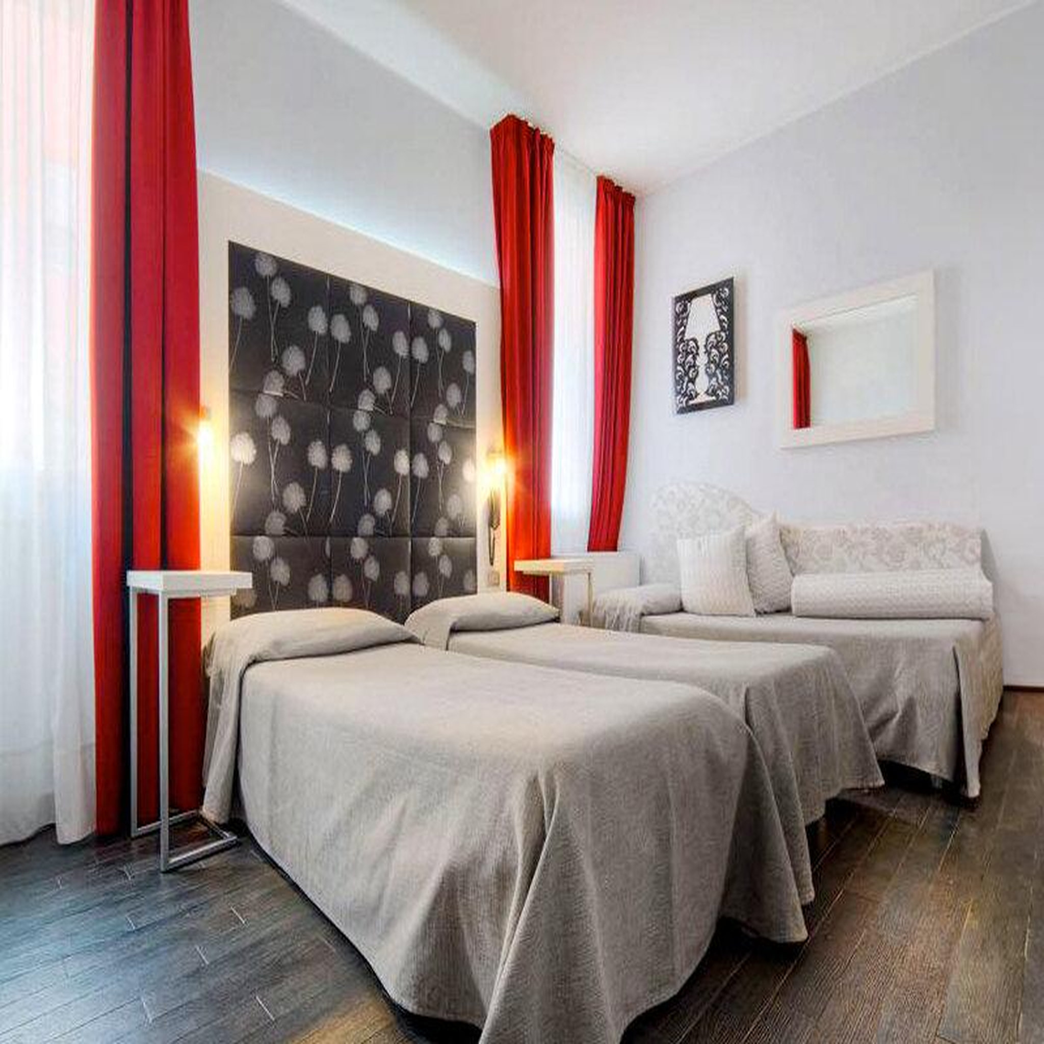 Voir la diapositive 2 : Smartbox Week-end à venise : 1 ou 2 nuits en hôtel ou en b&b - coffret cadeau séjour