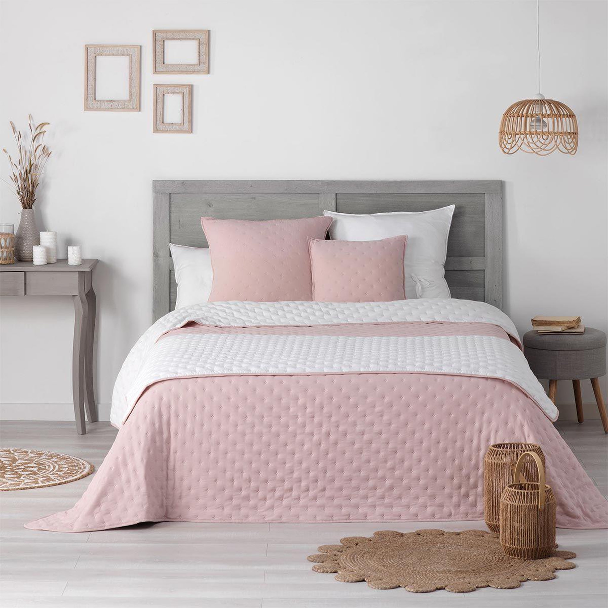 Douceur d'Intérieur Dessus de lit matelassé  mellow  80x180cm rose & blanc