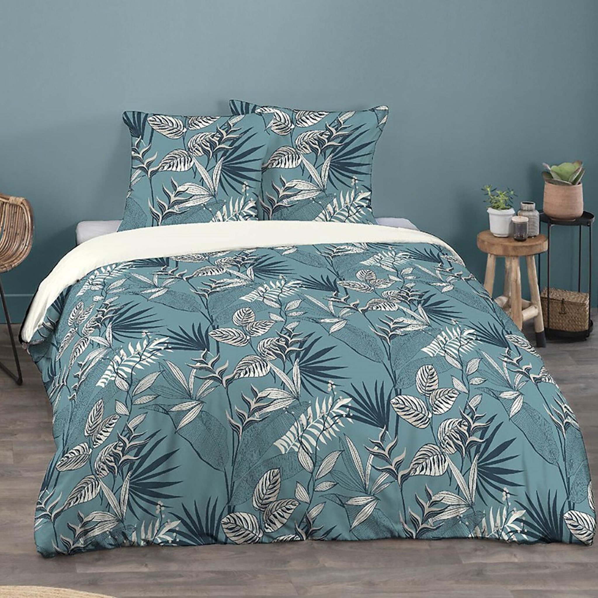 Home collection Parure housse de couette 100%polyester 72gsm grace. Coloris disponibles : Blanc