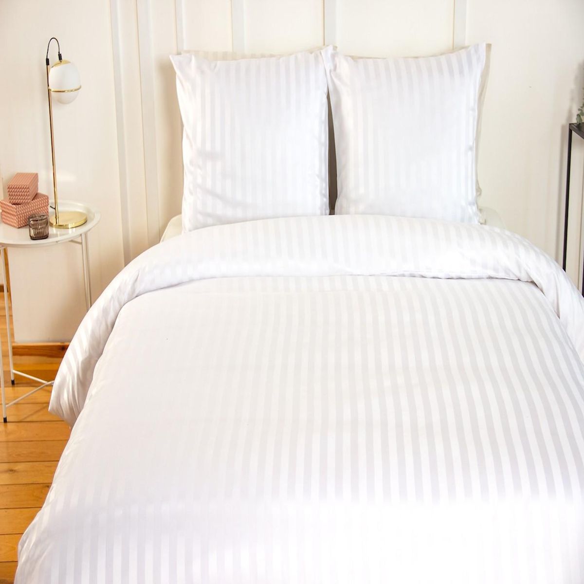 Home collection Parure housse de couette 100% satin de microfibre