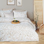 Voir la diapositive 1 : Home collection Parure housse de couette 100% coton 54 fils Imprimé - Flower beige