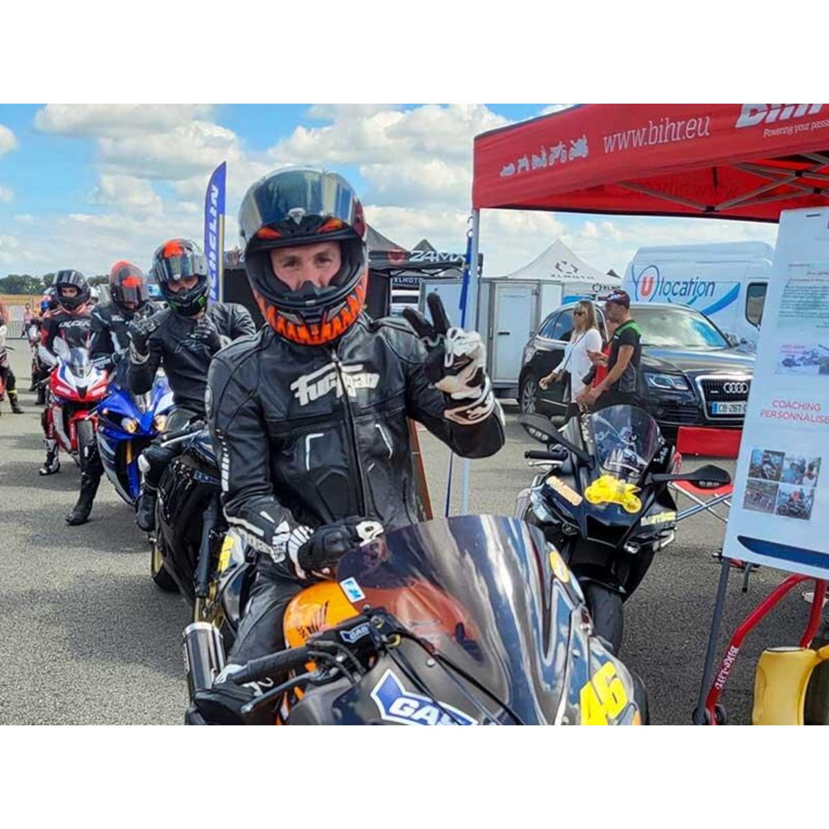 Smartbox Stage de pilotage avec votre moto sur le circuit de Fontenay-le-Comte - Coffret Cadeau Sport & Aventure