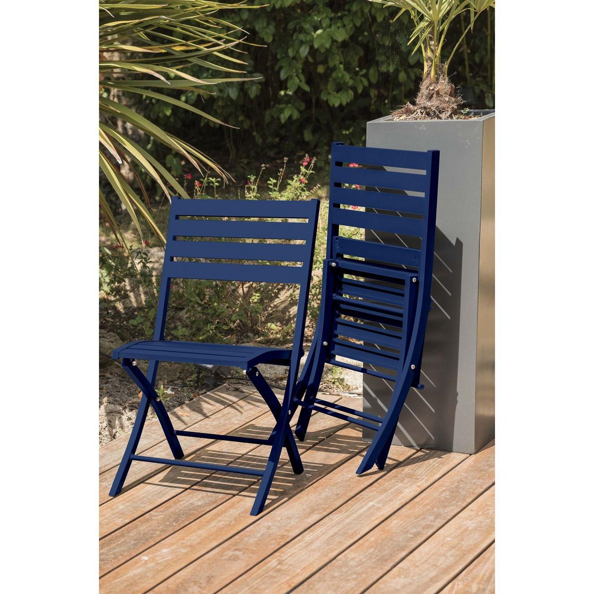 DCB GARDEN Chaise de jardin pliante - Aluminium - Bleu marine - MARIUS
