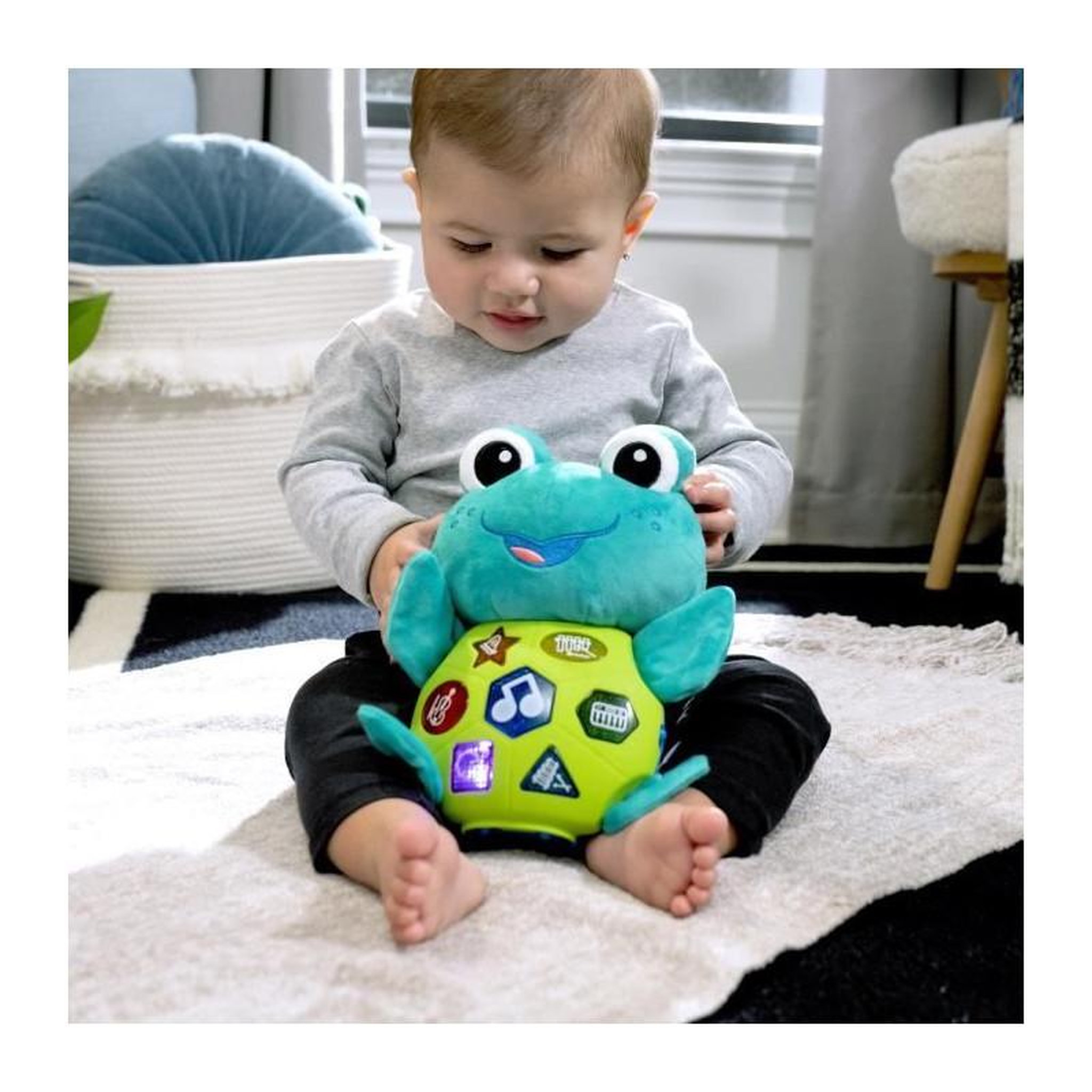 Voir la diapositive 3 : BABY EINSTEIN BABY EINSTEIN Jouet musical Ocean Explorers, peluche toute douce, 50 mélodies en 3 langues, lumieres, 3 modes de jeu, Neptune