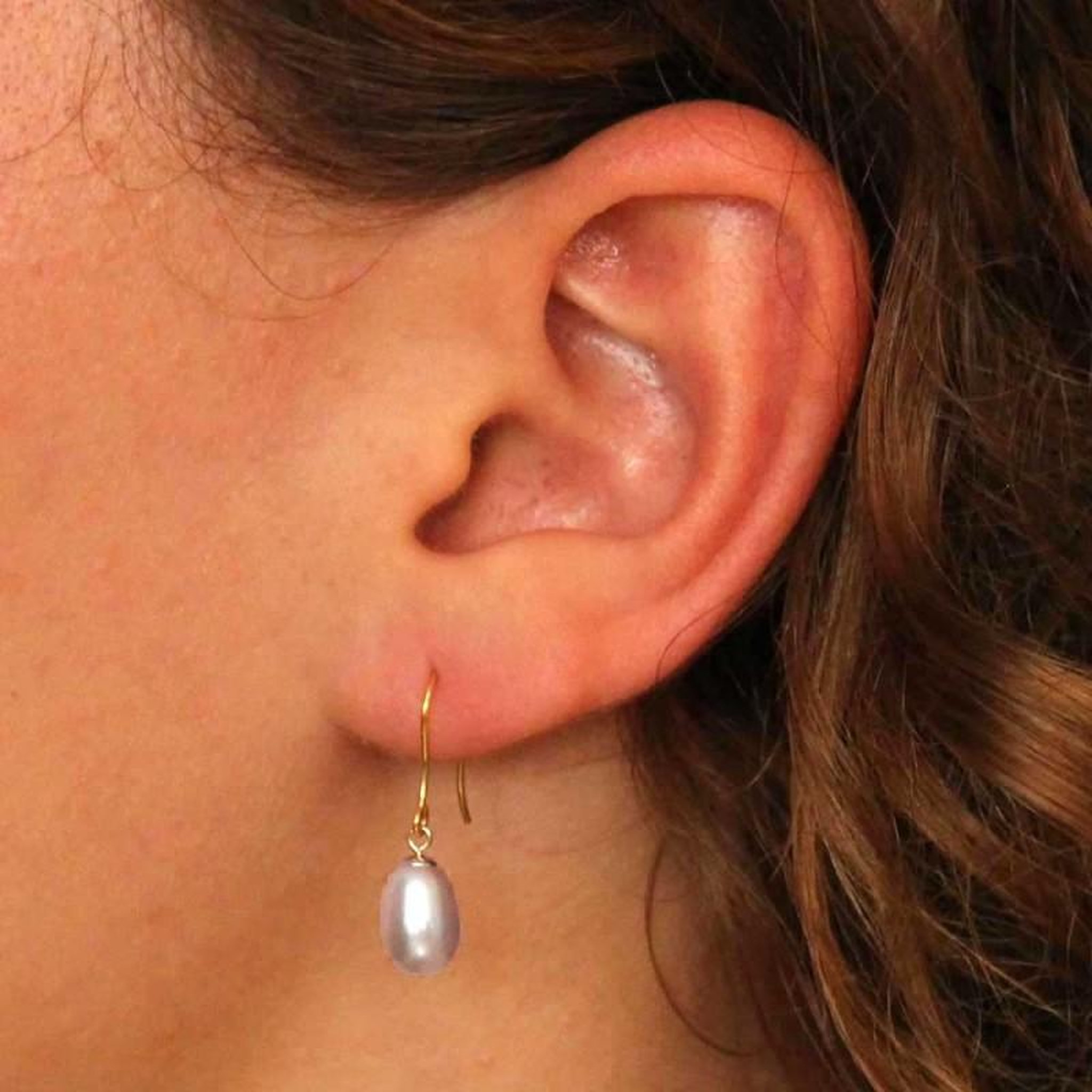 Voir la diapositive 3 : L'ATELIER D'AZUR Boucles d'Oreilles Or Jaune Perles de Culture - Dormeuses