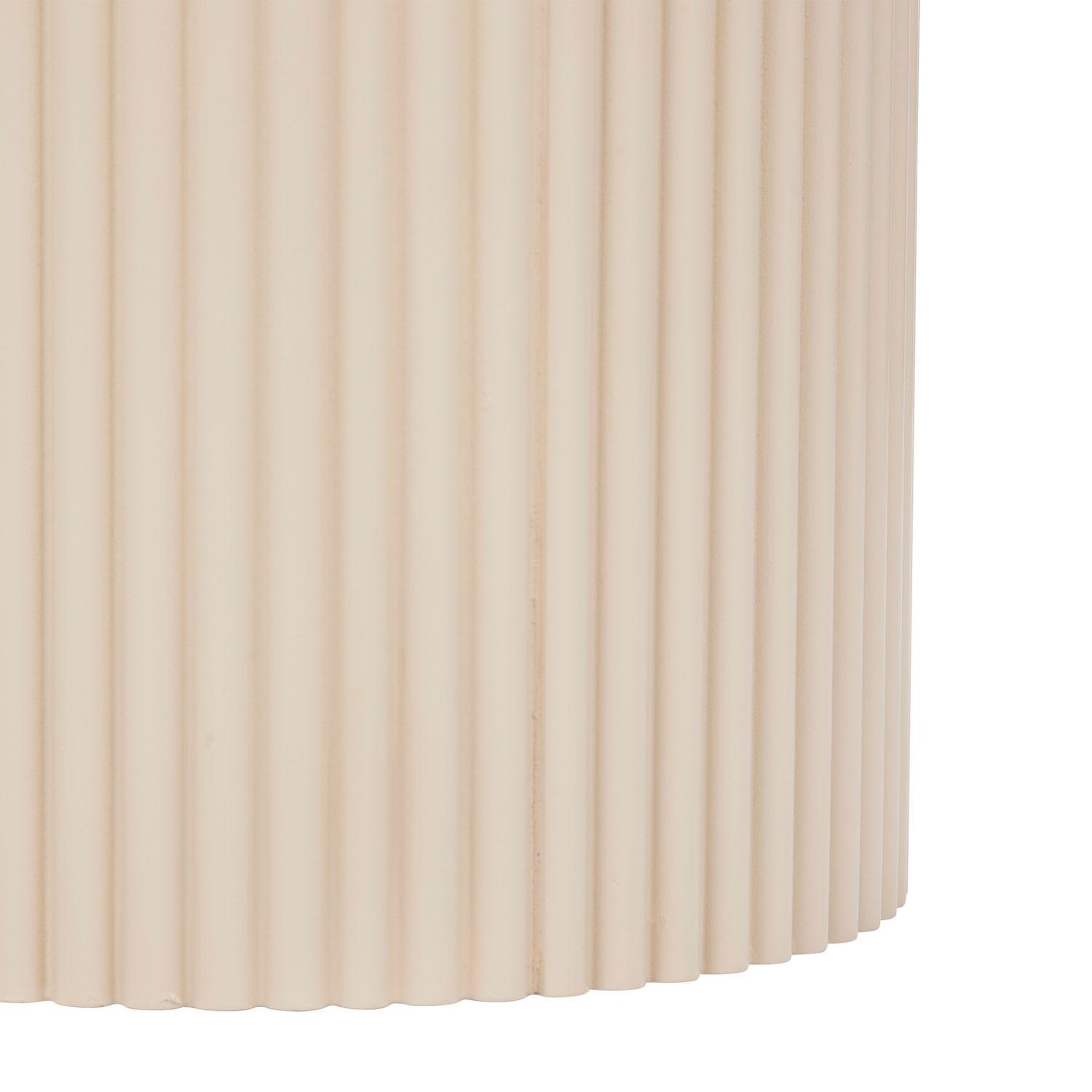 Voir la diapositive 4 : ATMOSPHERA Ensemble de 2 tables à café en bois eino - beige