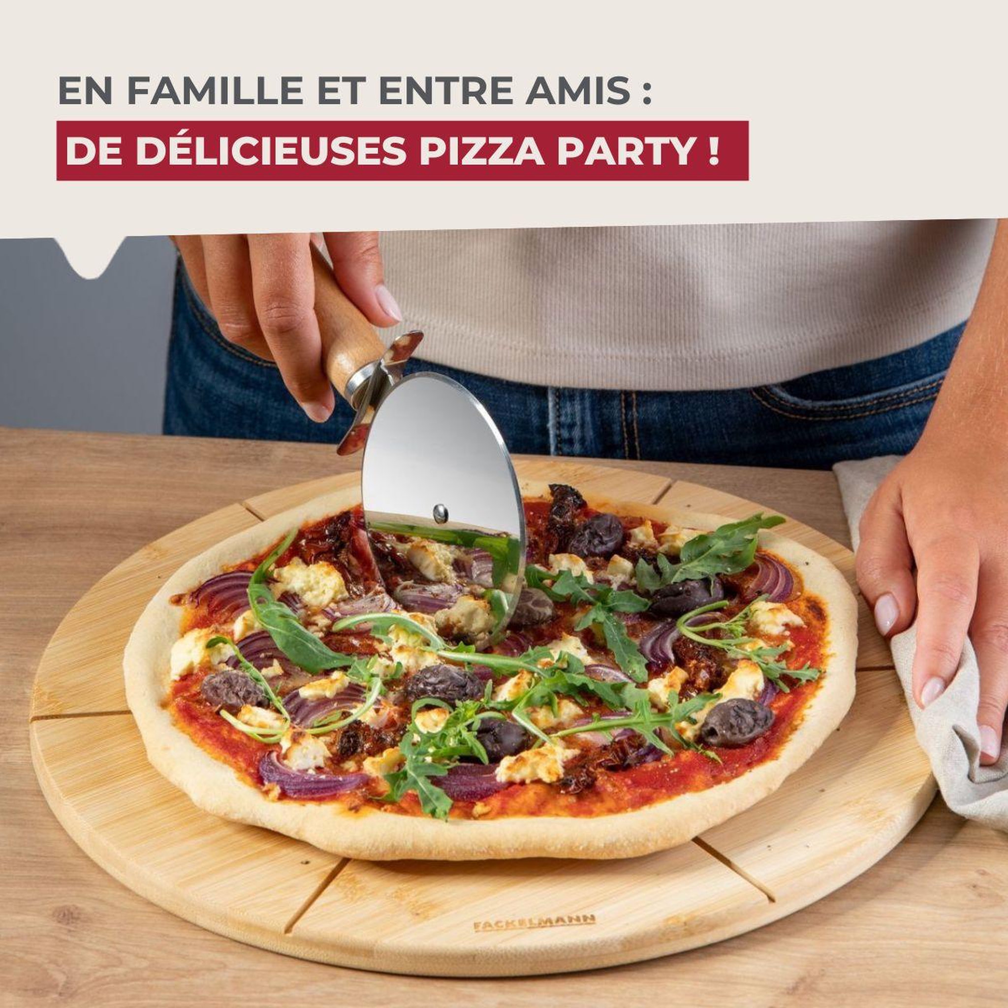 Voir la diapositive 4 : Fackelmann Set de 2 planches à pizza en bois Fackelmann Boisselerie