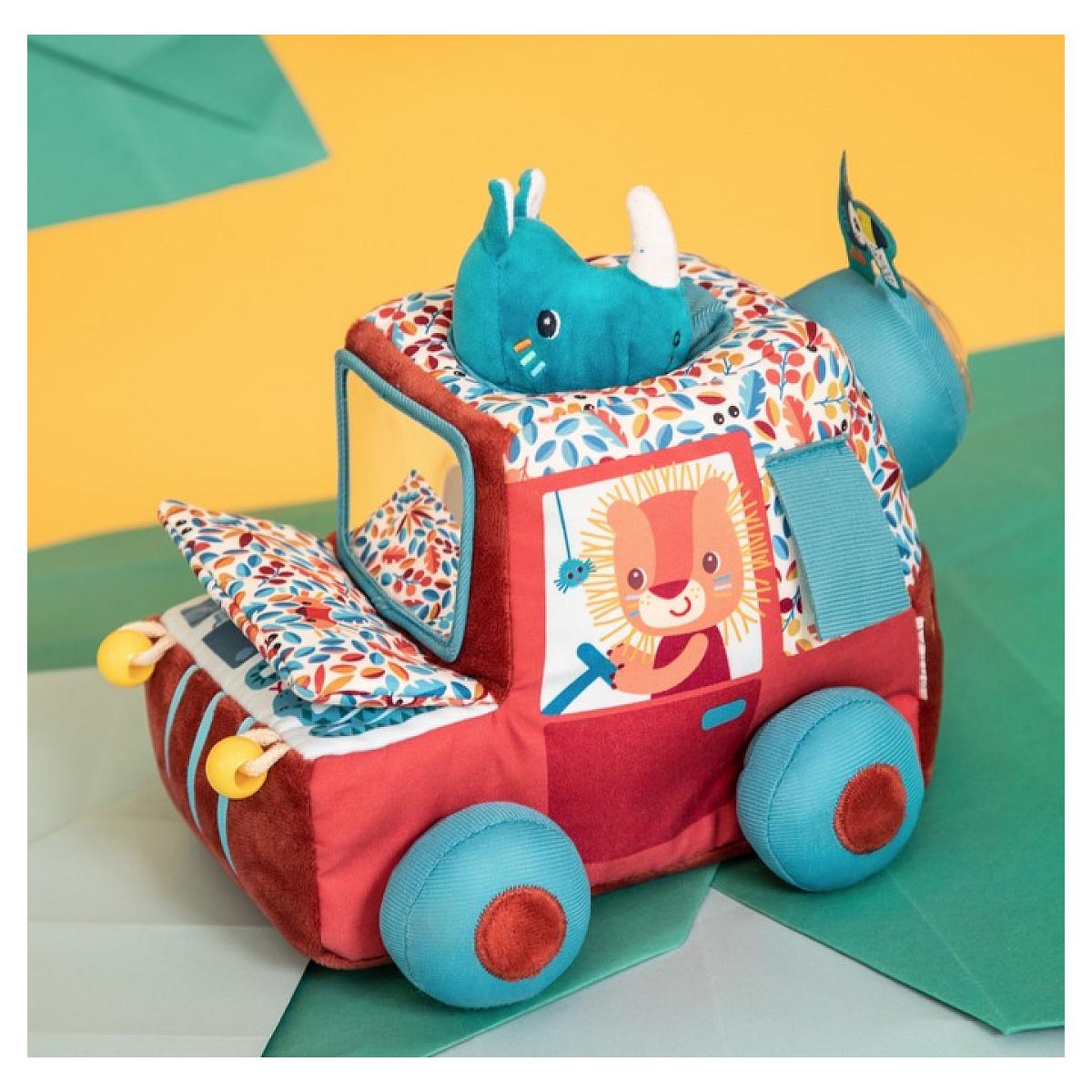 Voir la diapositive 5 : LILLIPUTIENS Jack voiture d'activites safari