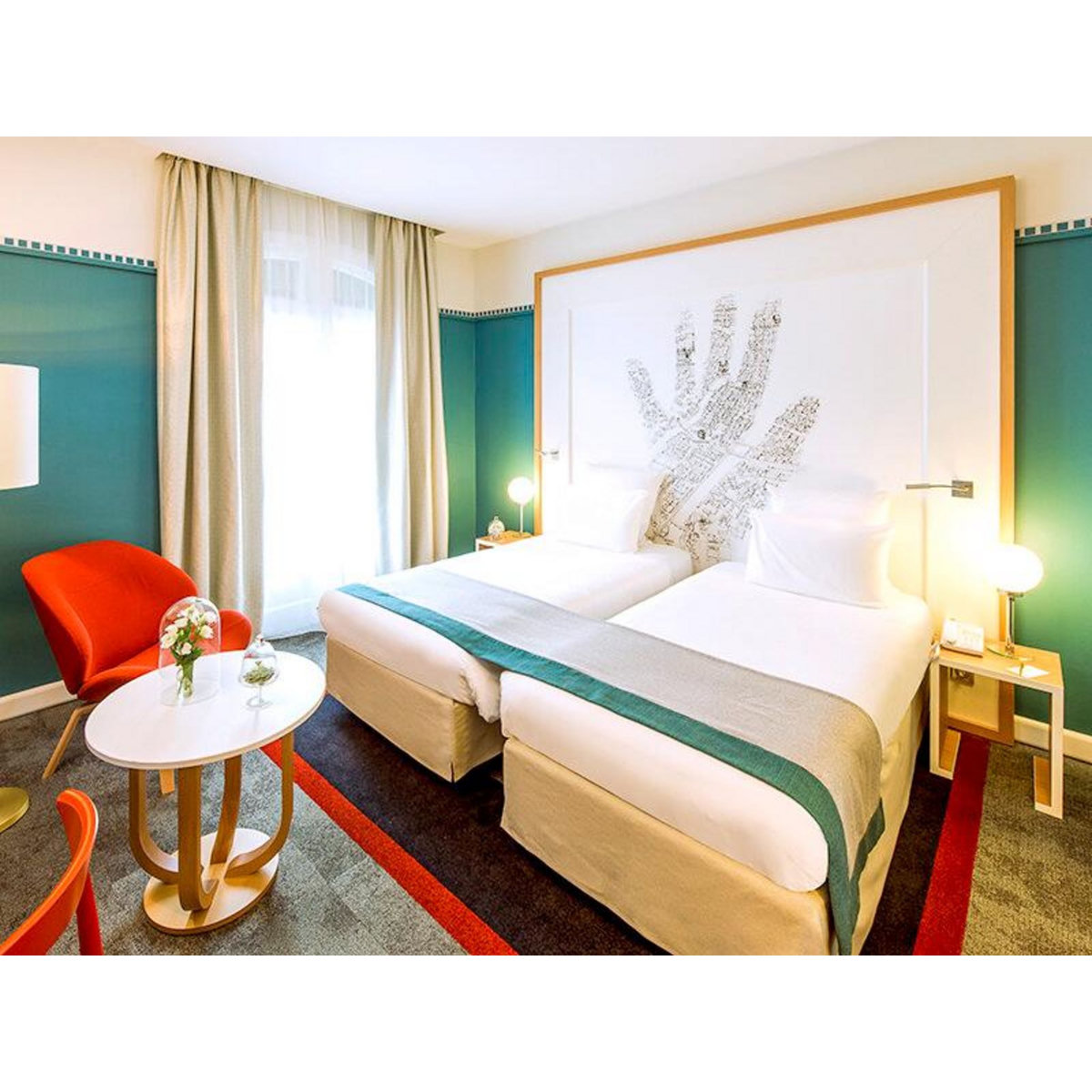 Smartbox Séjour gourmand avec dîner et verre de bienvenue dans un hôtel Mercure 4* à Lyon - Coffret Cadeau Séjour