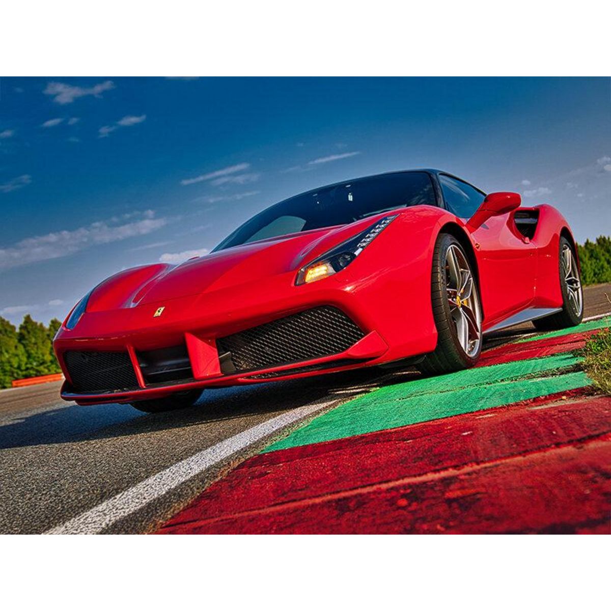 Smartbox Stage de pilotage : 3 à 4 tours au volant d'une voiture de course sur le circuit de Bresse - Coffret Cadeau Sport & Aventure