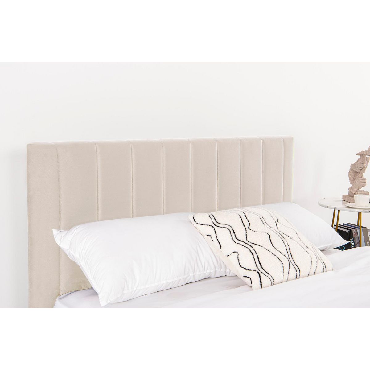 CONCEPT USINE Lit 160x200 cm en velours beige CAMBRIDGE