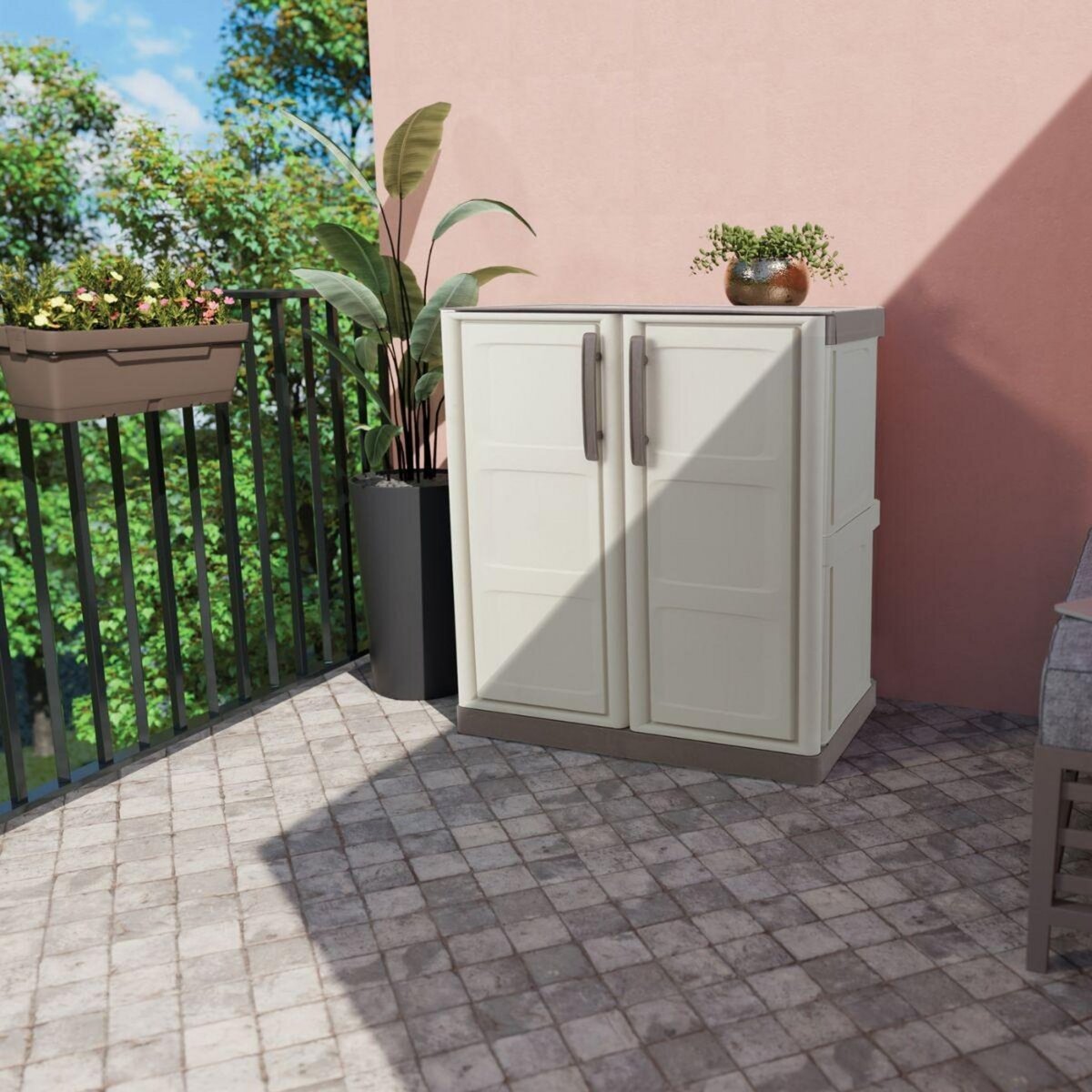 ART PLAST Armoire de Rangement Garage Atelier - Armoire basse 2 portes et 1 étagère Réglable Polypropylène 70 x 39 x 85.5cm Charge 20 kg