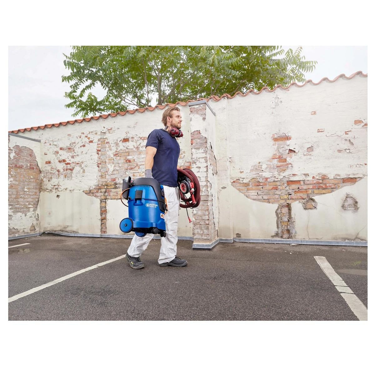 Nilfisk Aspirateur poussières 25l 1500w - 107420051