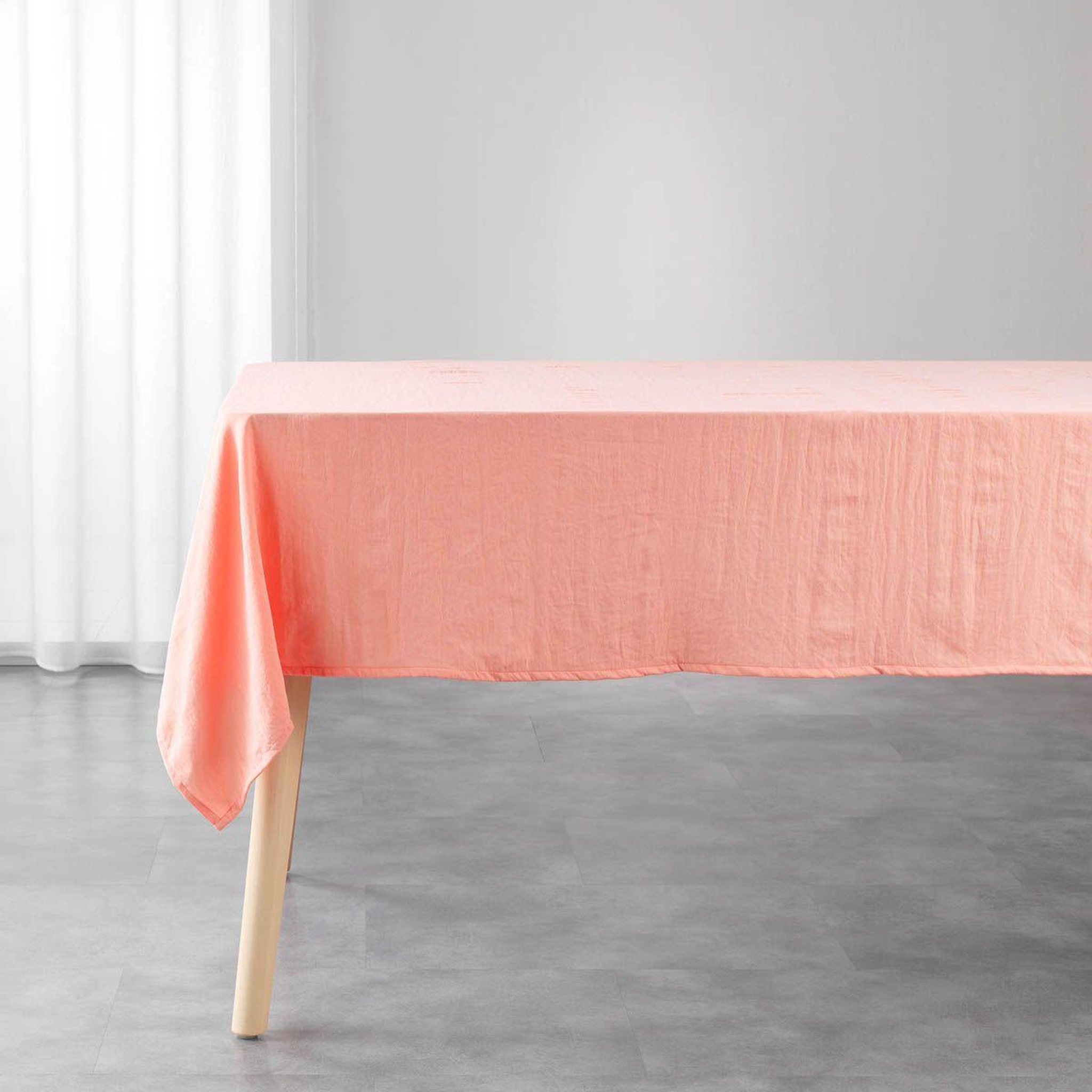Douceur d'Intérieur Nappe microfibre  suzy  140x240cm corail