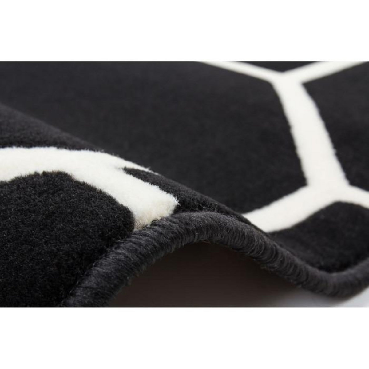 Paris Prix Tapis Effet 3D à Poils Courts  Lina  Noir & Ivoire