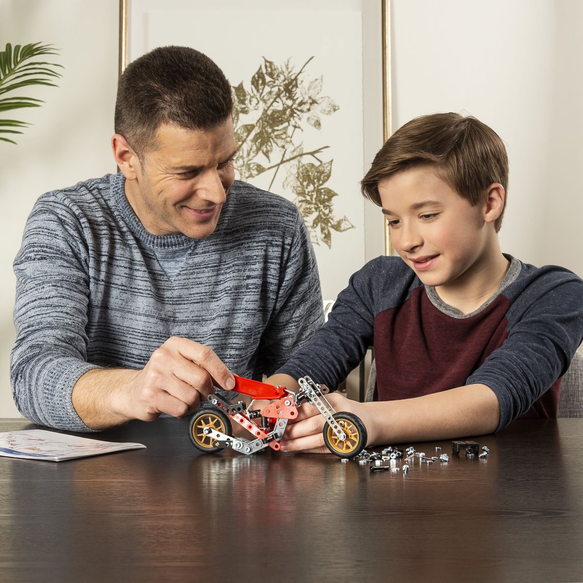 SPIN MASTER Jeu de construction Voiture et Moto - 5 modèles Meccano