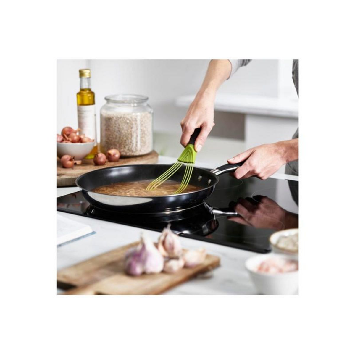 Joseph Joseph Ustensile de cuisine Joseph Joseph Twist Fouet 2 en 1 pliable