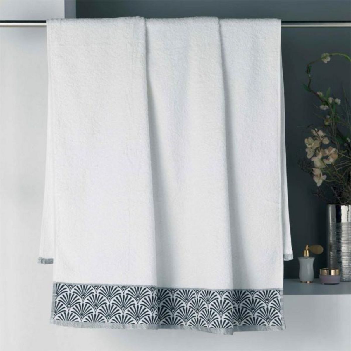 Paris Prix Drap de Bain Coton Jacquard  Goldy  90x150cm Blanc & Argent