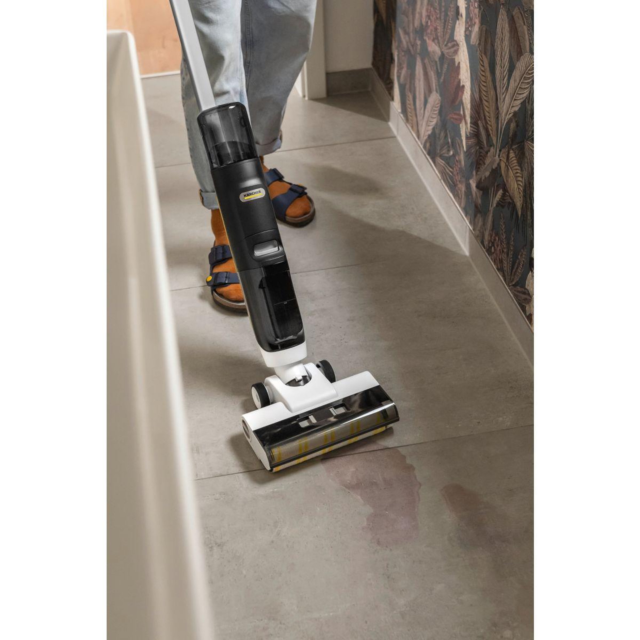 Voir la diapositive 2 : KARCHER Nettoyeur de sol fcv 3 extra +
